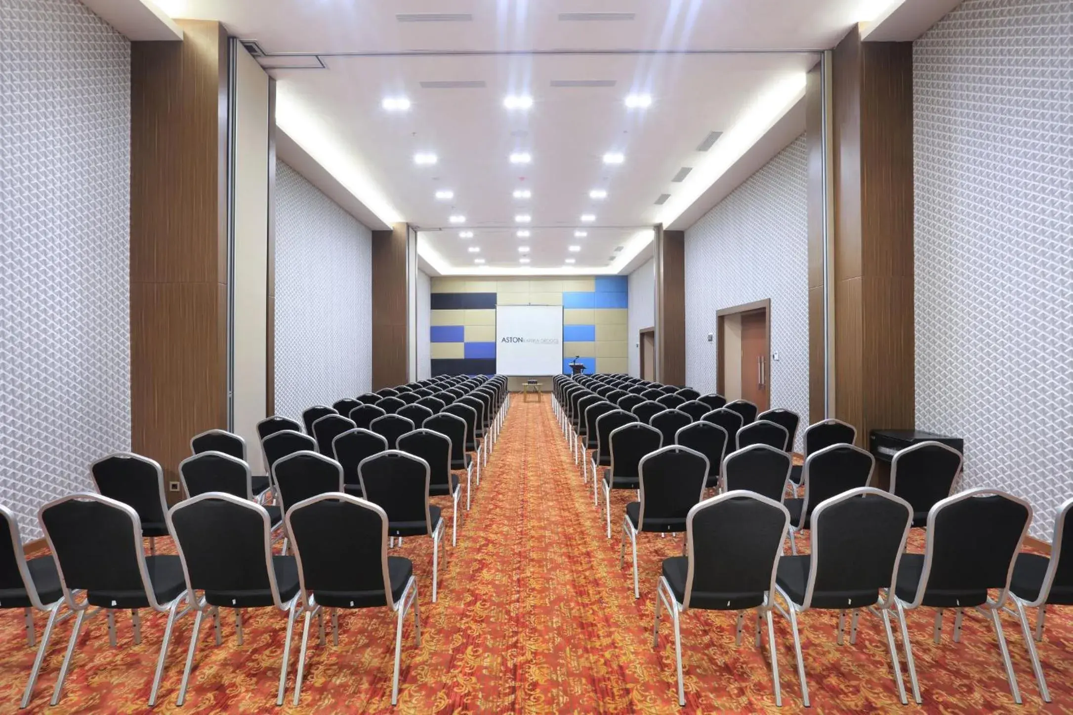 Meeting/conference room in ASTON Kartika Grogol Hotel & Conference Center