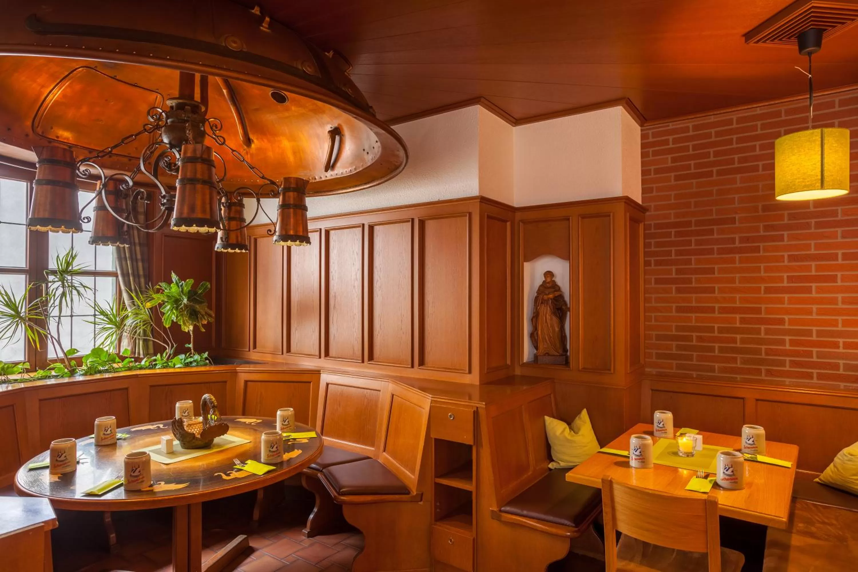 Restaurant/places to eat in Best Western Plus BierKulturHotel Schwanen