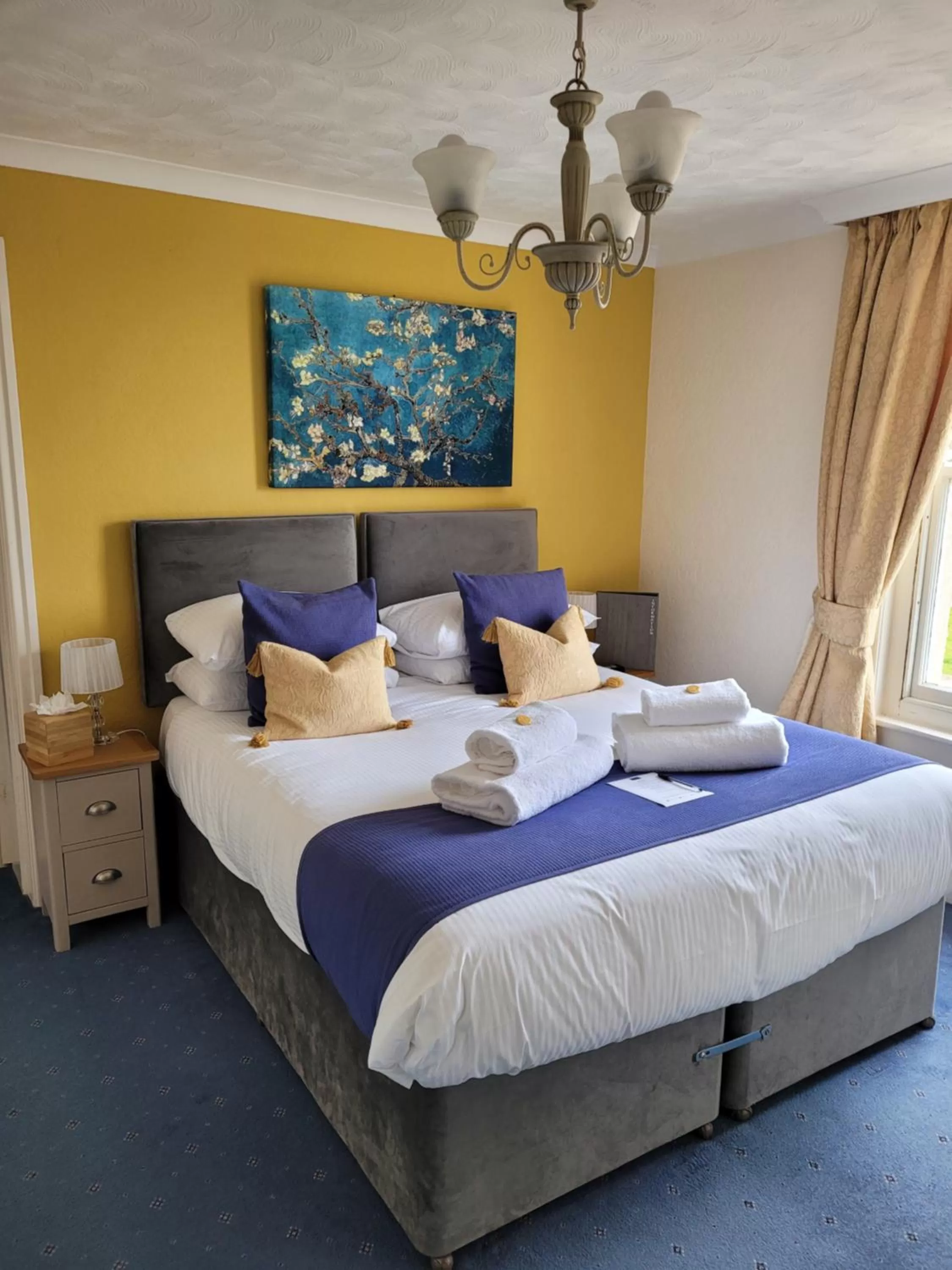 Double or Twin Room in The Birdham At Bembridge