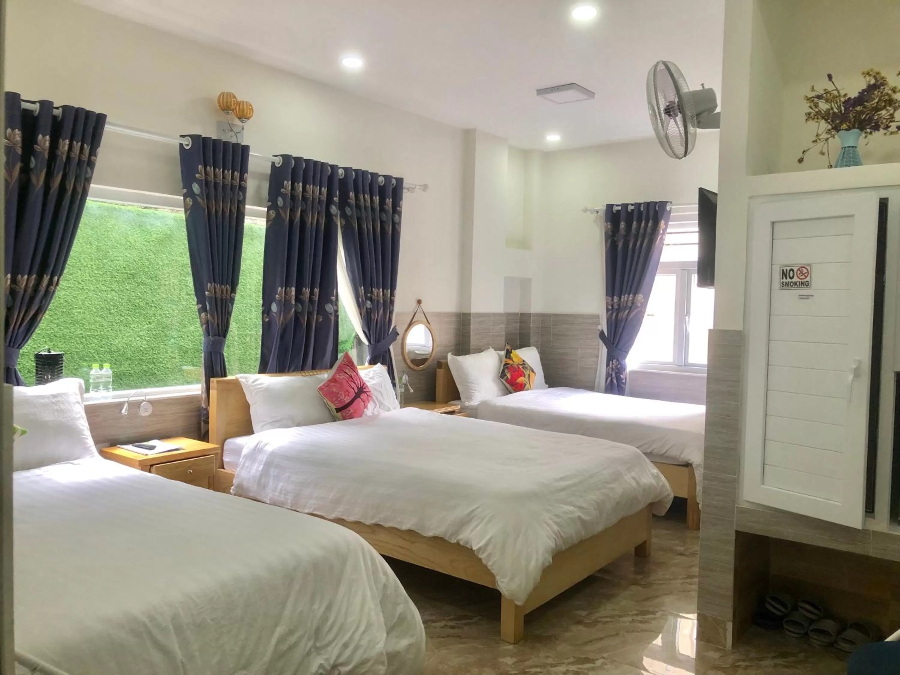 Photo of the whole room, Bed in Villa - Hotel Nam Khang 2 Dalat