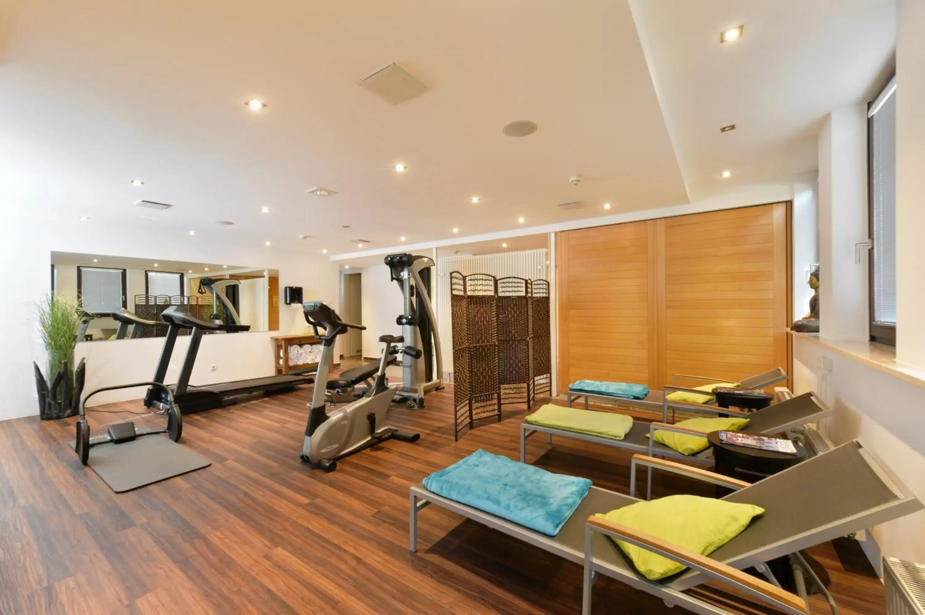 Fitness centre/facilities in ACHAT Hotel München Süd Fitness centre/facilities in ACHAT Hotel München Süd