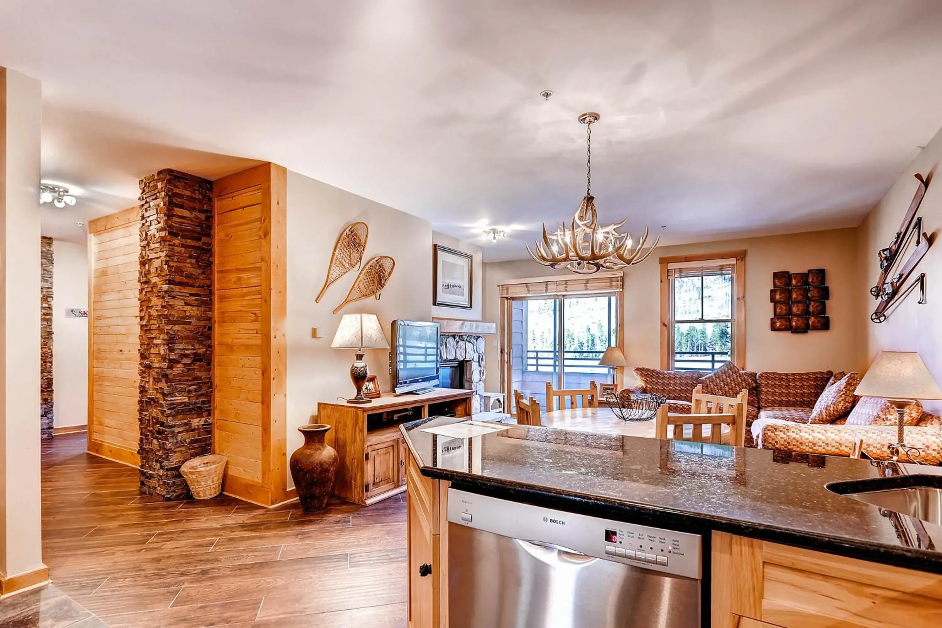 Kitchen or kitchenette, Kitchen/Kitchenette in River Run Village by Keystone Resort