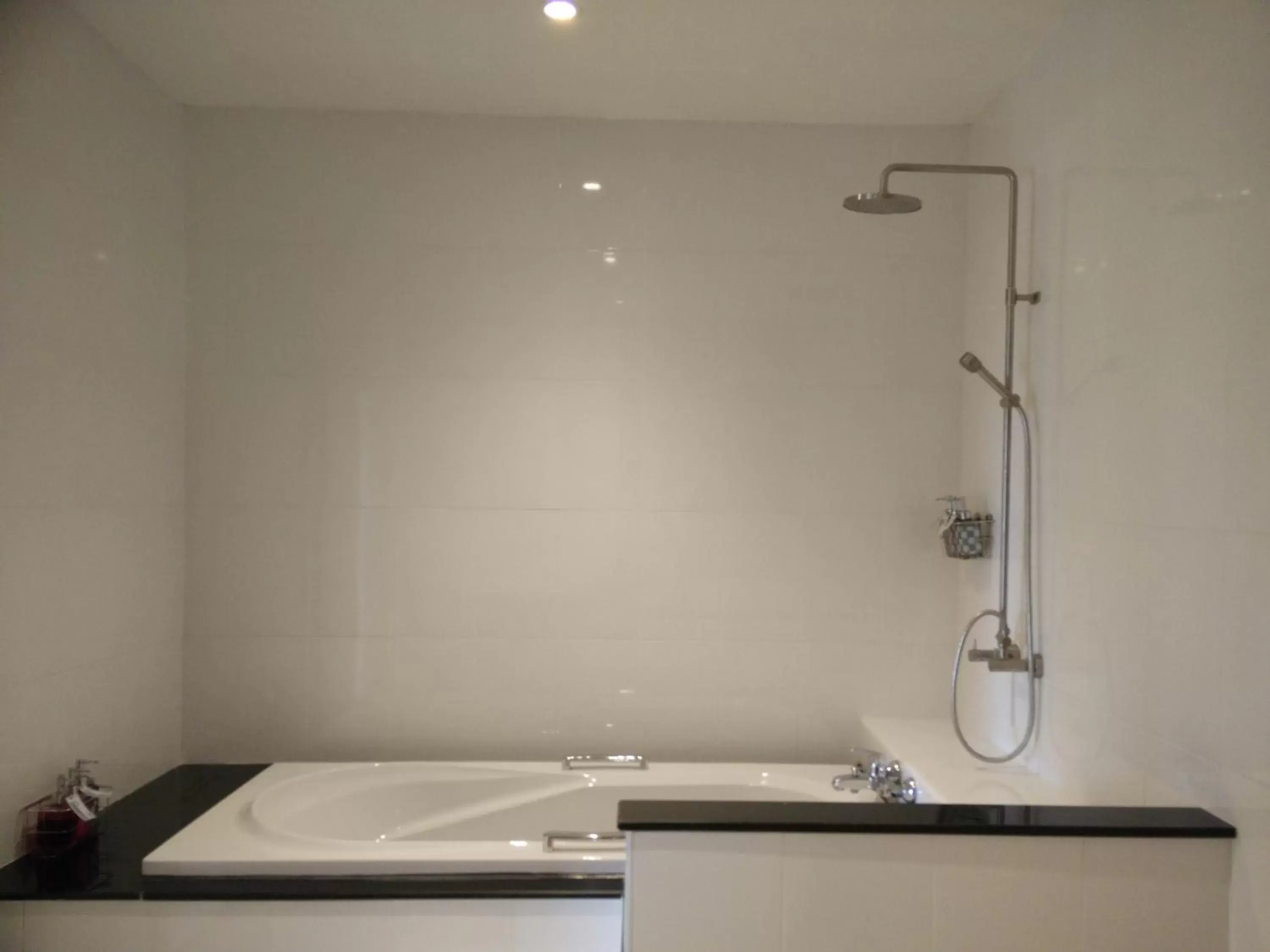 Shower in Phitsanulok United Shower in Phitsanulok United