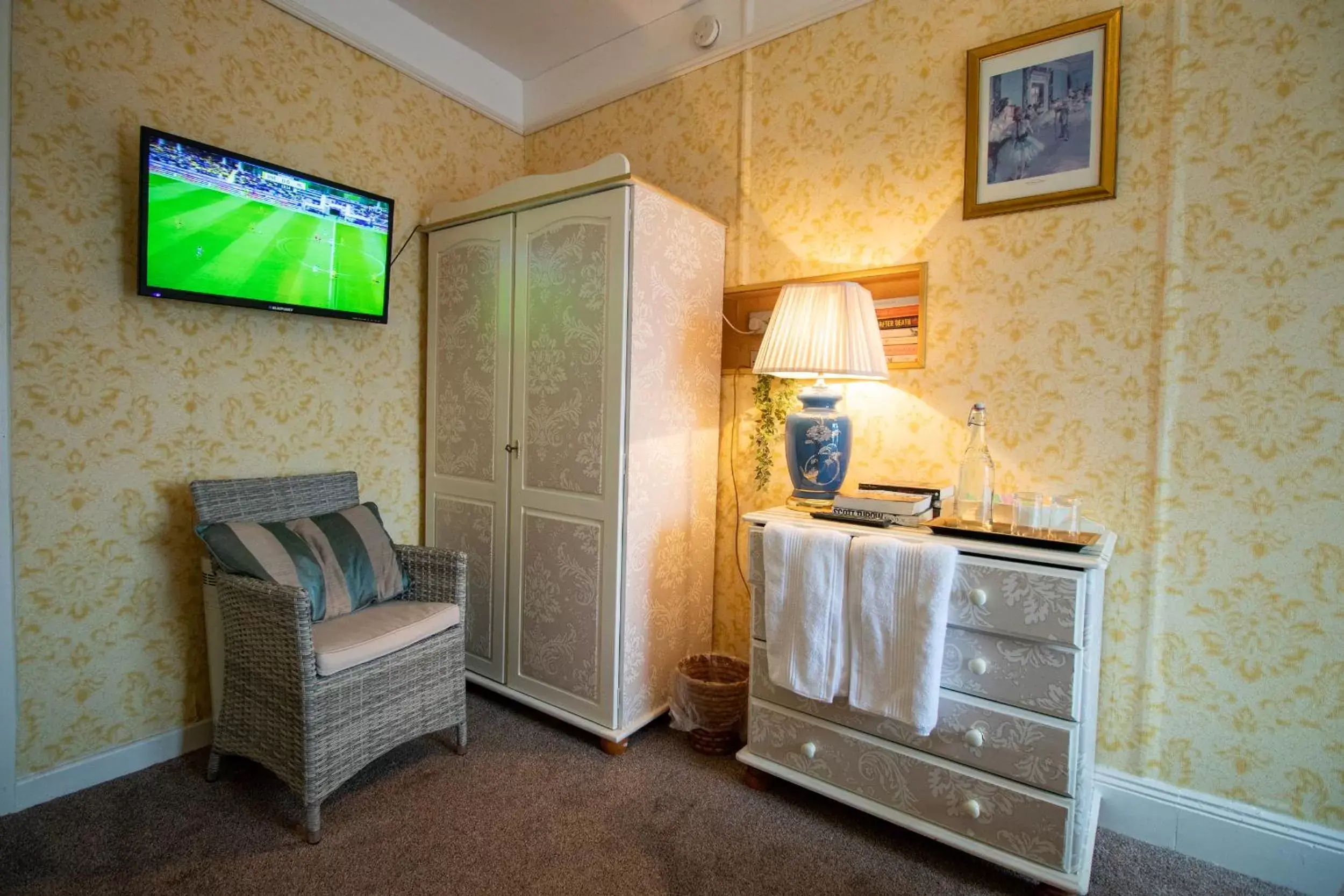 Bedroom, TV/Entertainment Center in Ryan's Daughter B&B