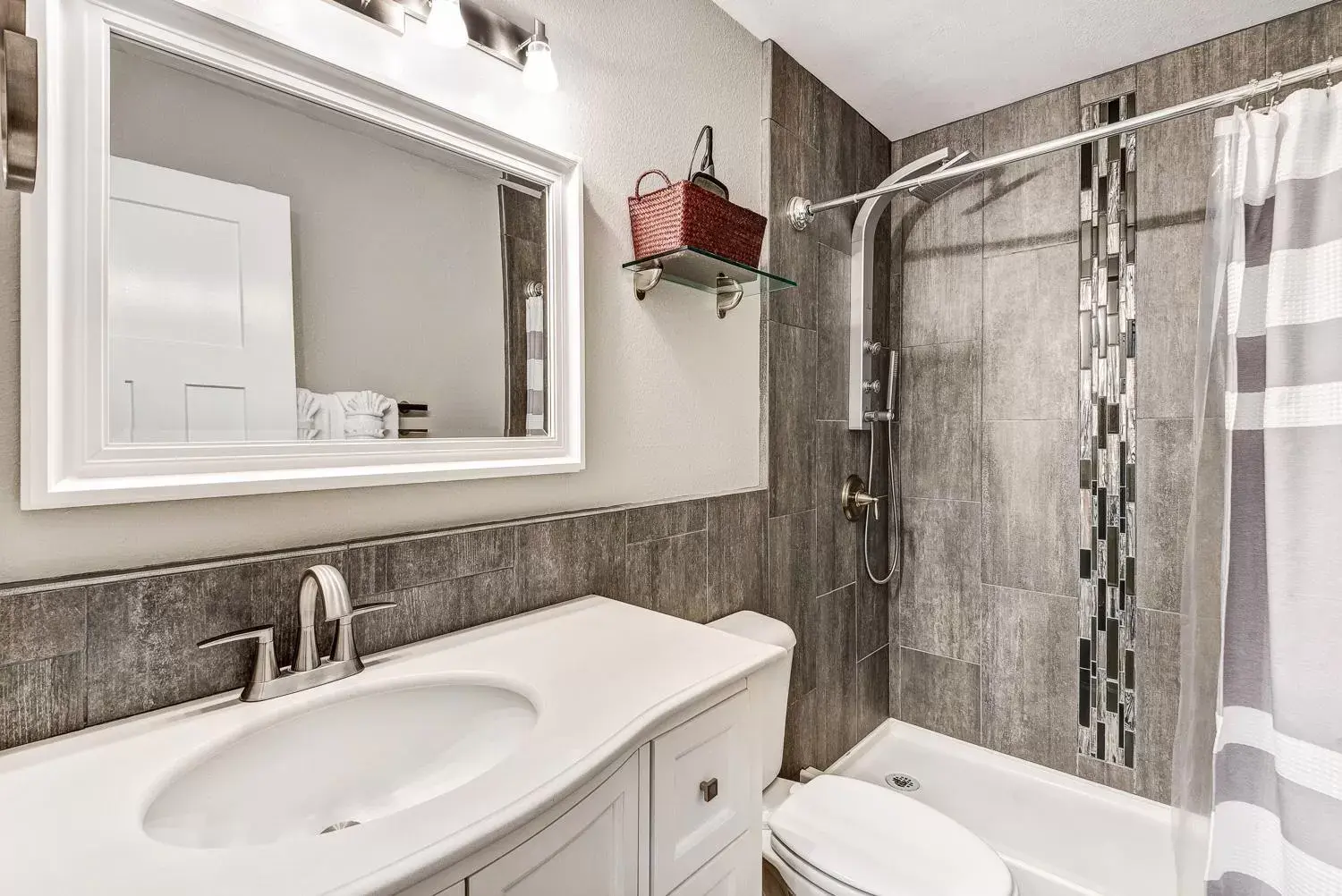 Shower, Bathroom in Bend Riverside Condos