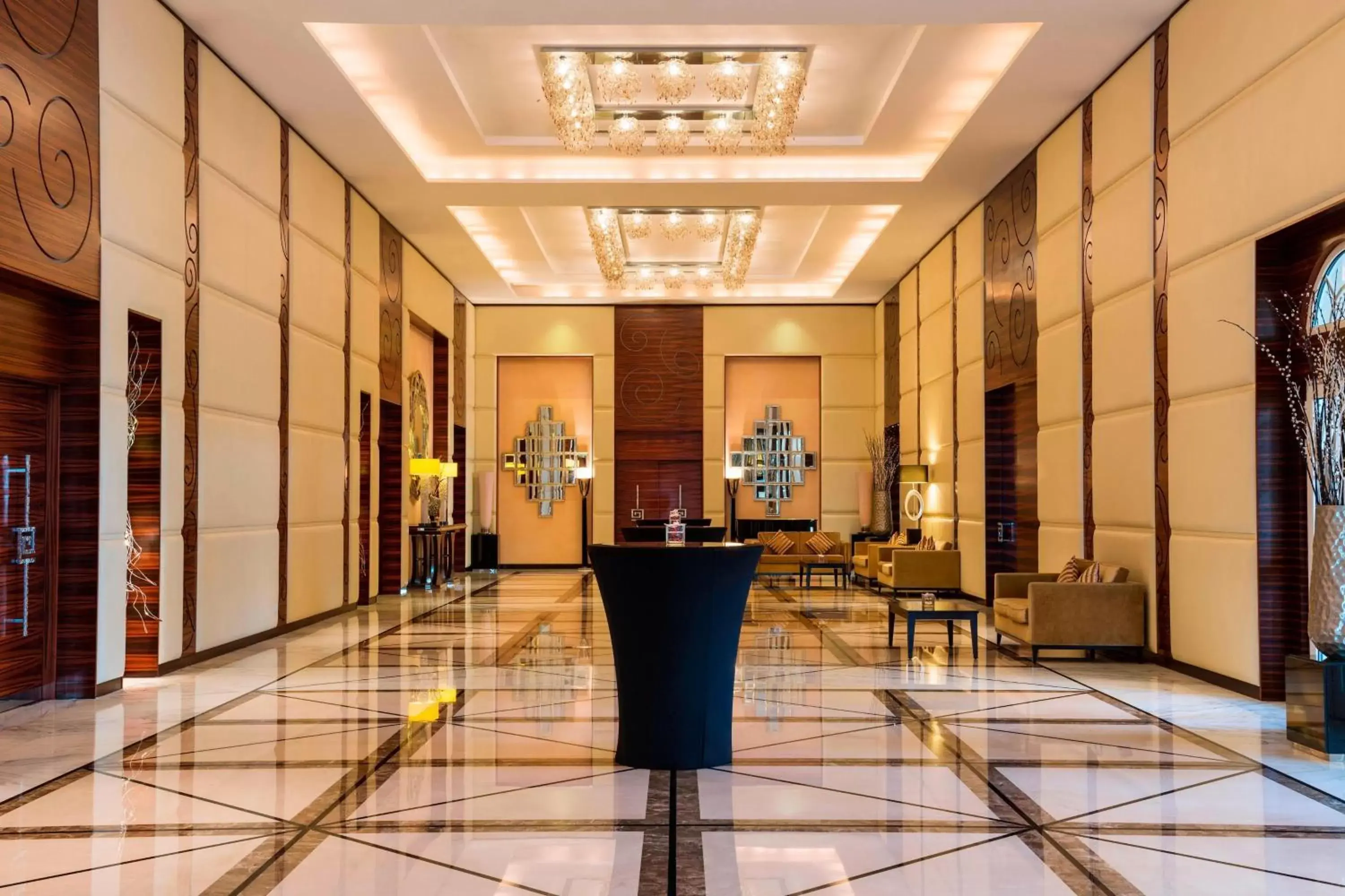 Meeting/conference room, Lobby/Reception in The Westin Dubai Mina Seyahi Beach Resort and Waterpark