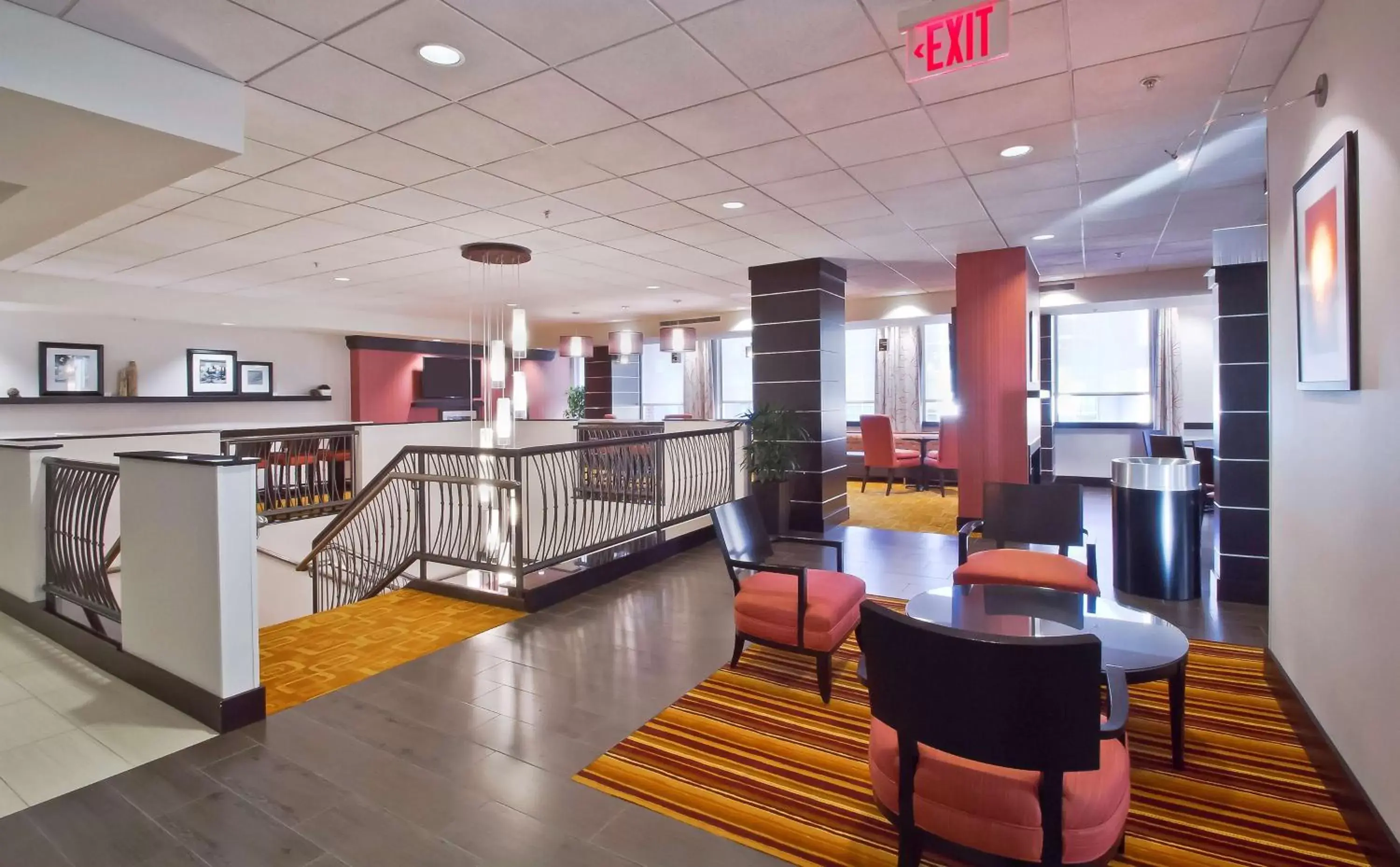 Lobby or reception, Restaurant/Places to Eat in Hampton Inn & Suites Columbus-Downtown, Ohio