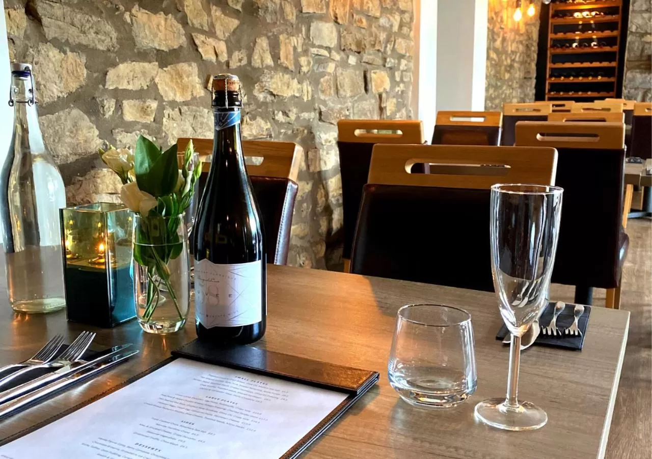 Restaurant/places to eat, Drinks in The Roost on Rock Road