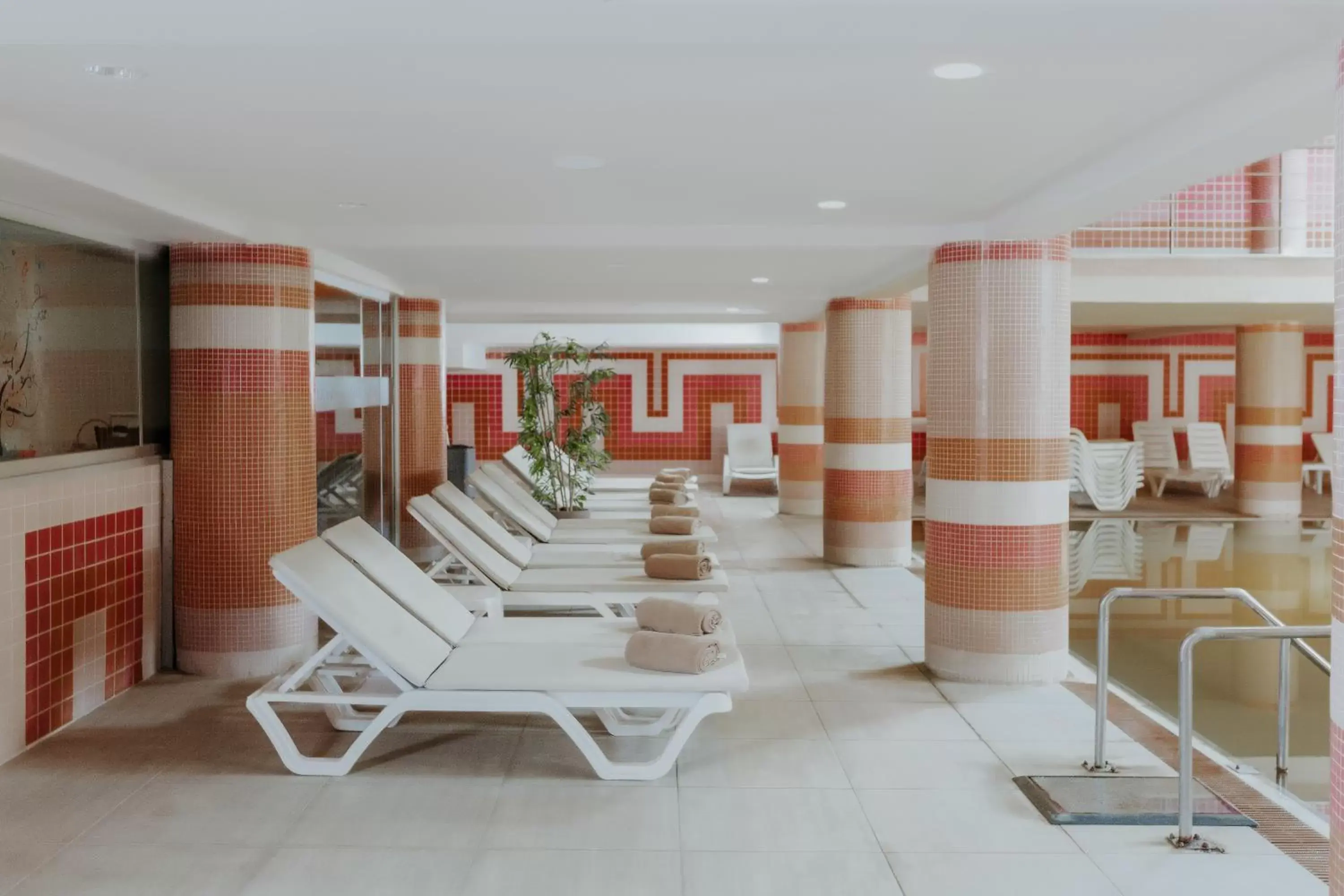 Spa and wellness centre/facilities in Pırıl Hotel Thermal&Beauty SPA