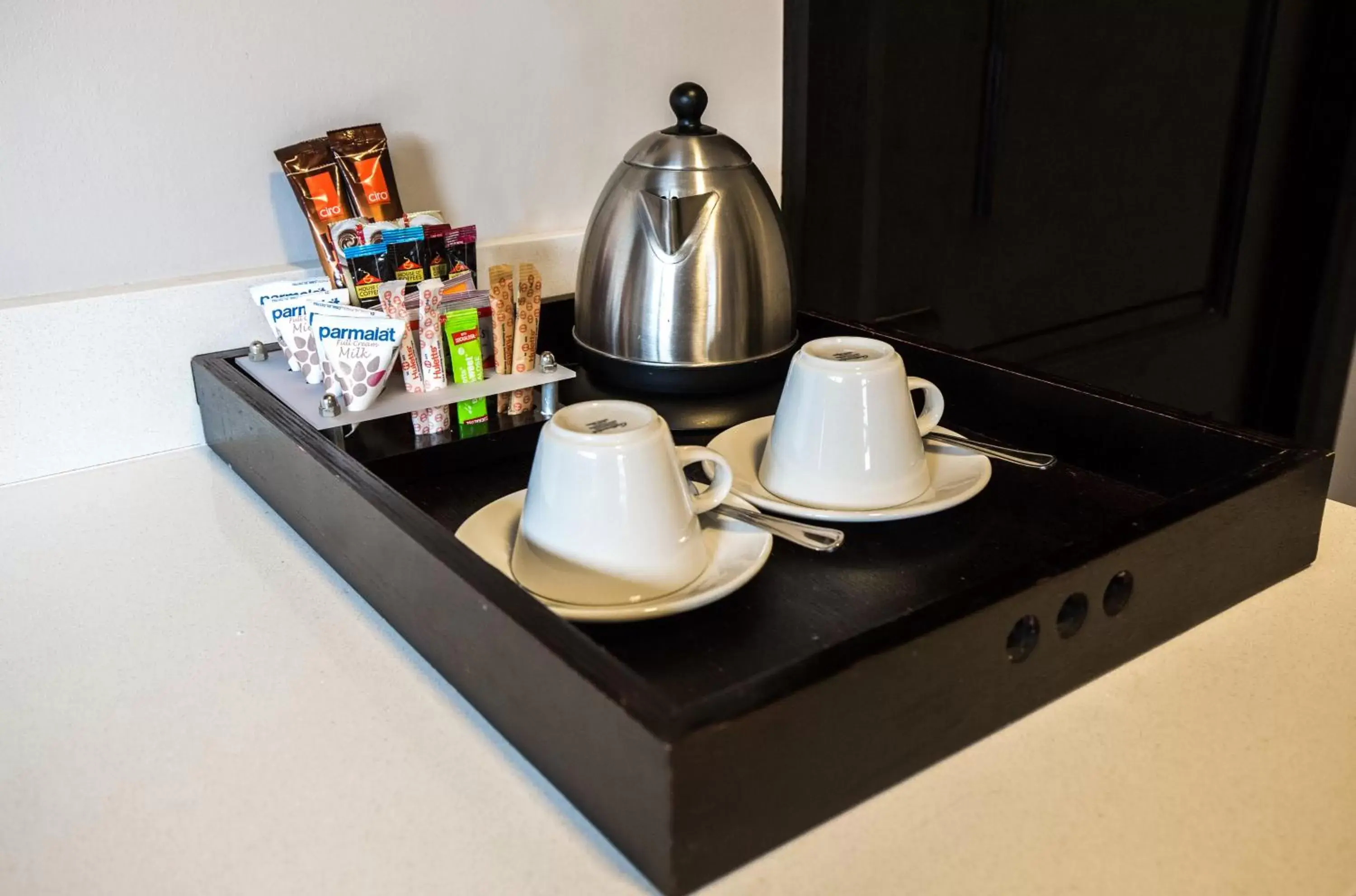 Coffee/Tea Facilities in Belaire Suites Hotel