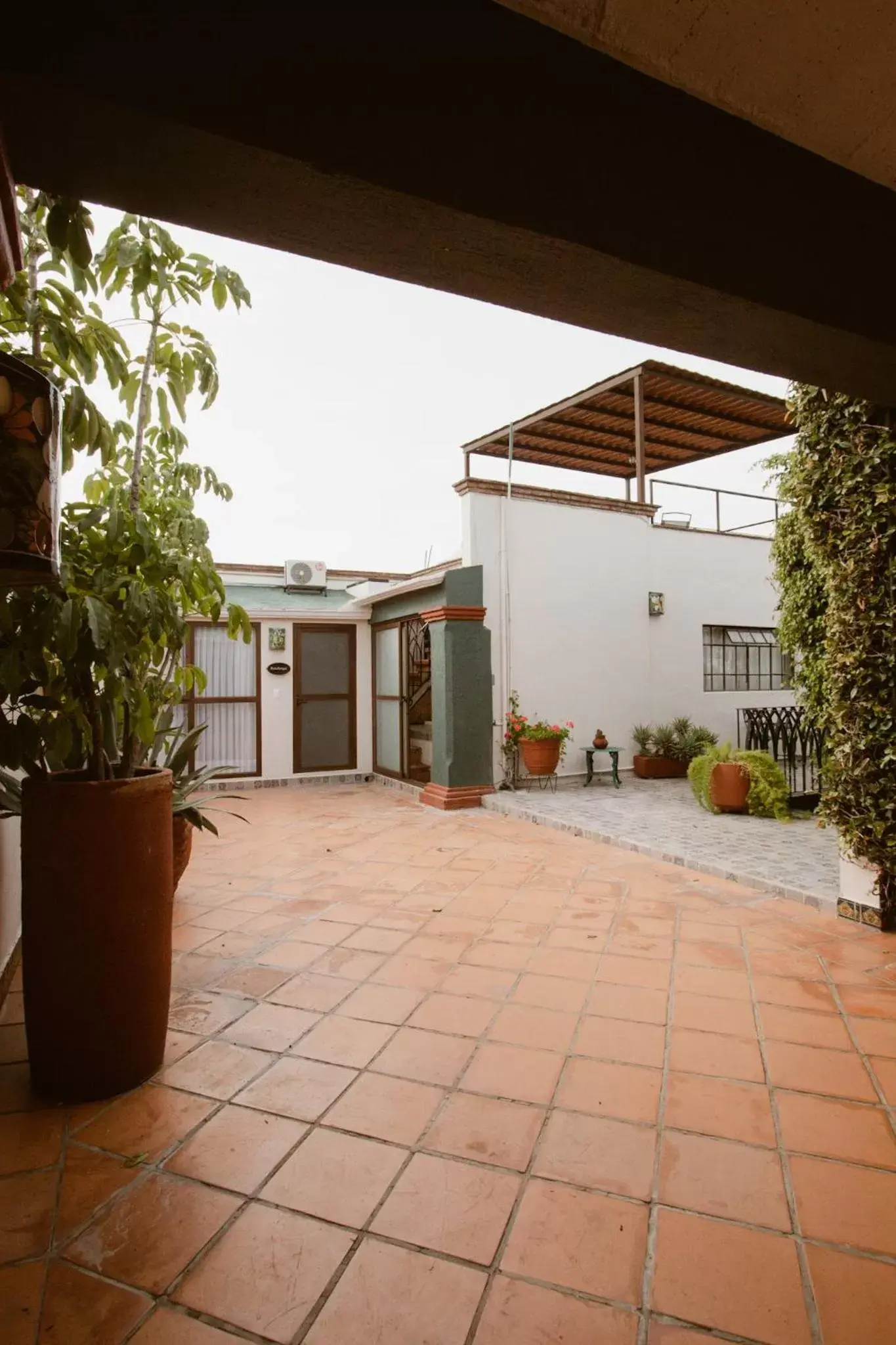 Patio, Property Building in Hotel Casa Guivá