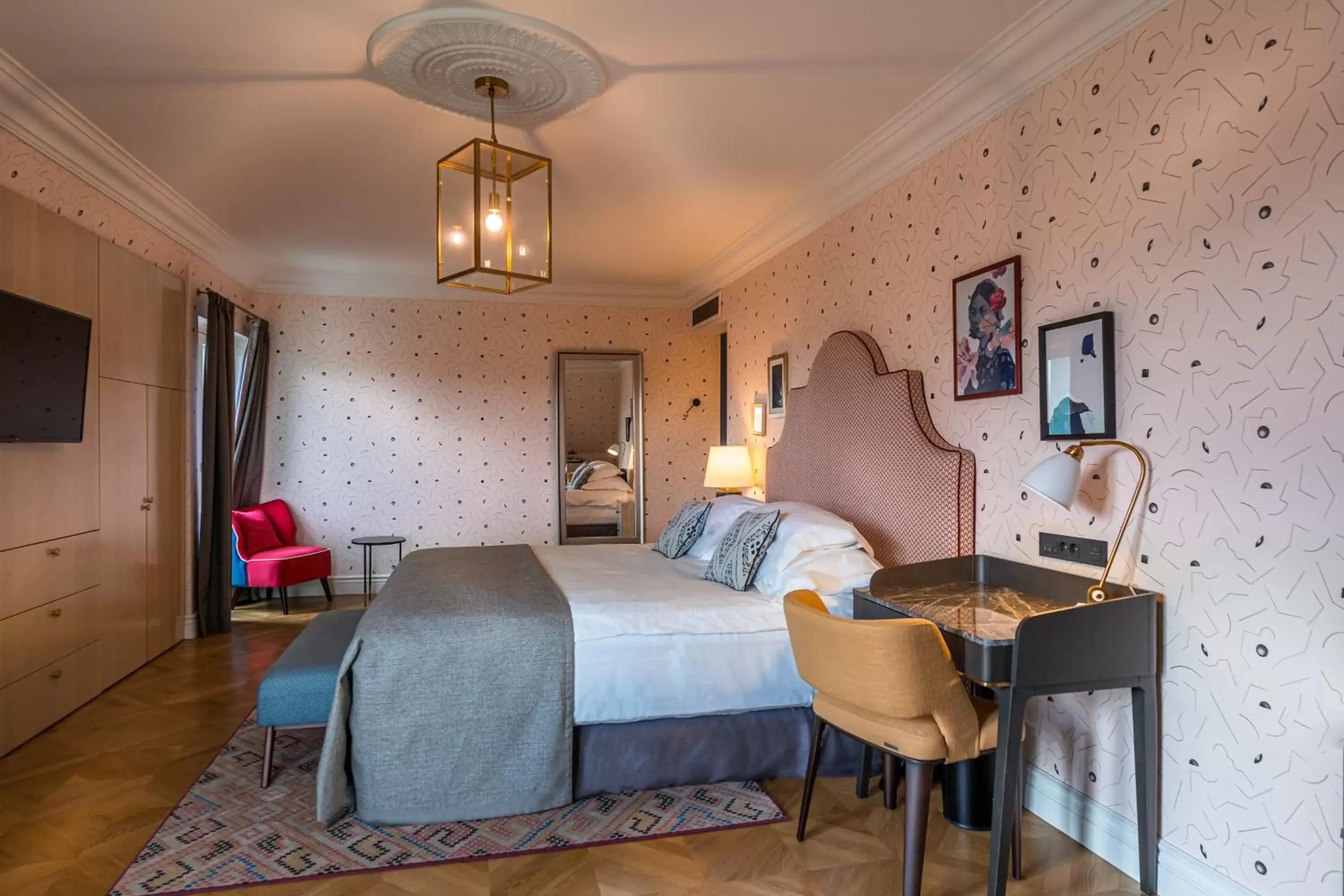 Bedroom, Bed in Hotel Capital Bedroom, Bed in Hotel Capital