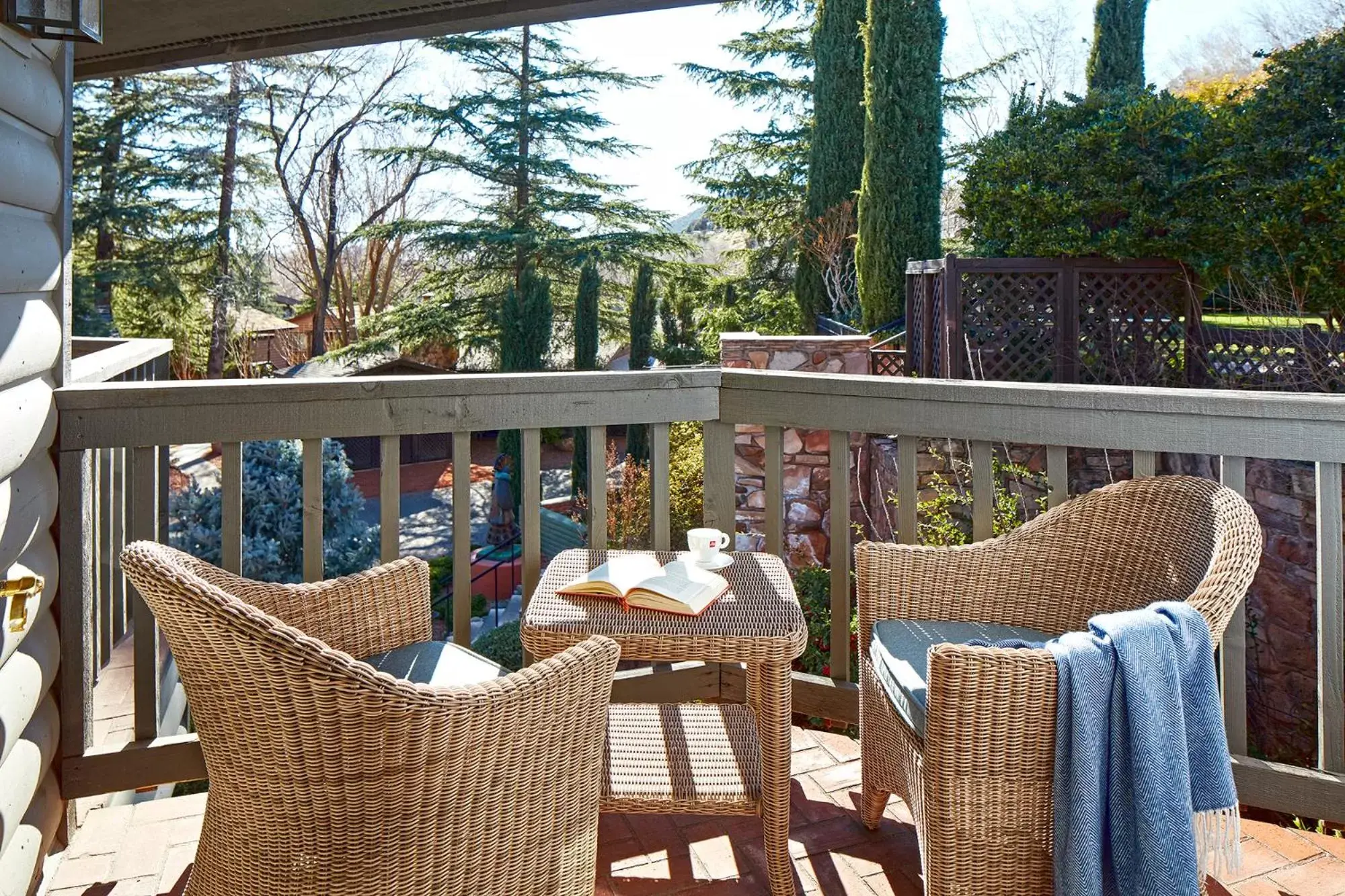 Balcony/Terrace in L'Auberge De Sedona