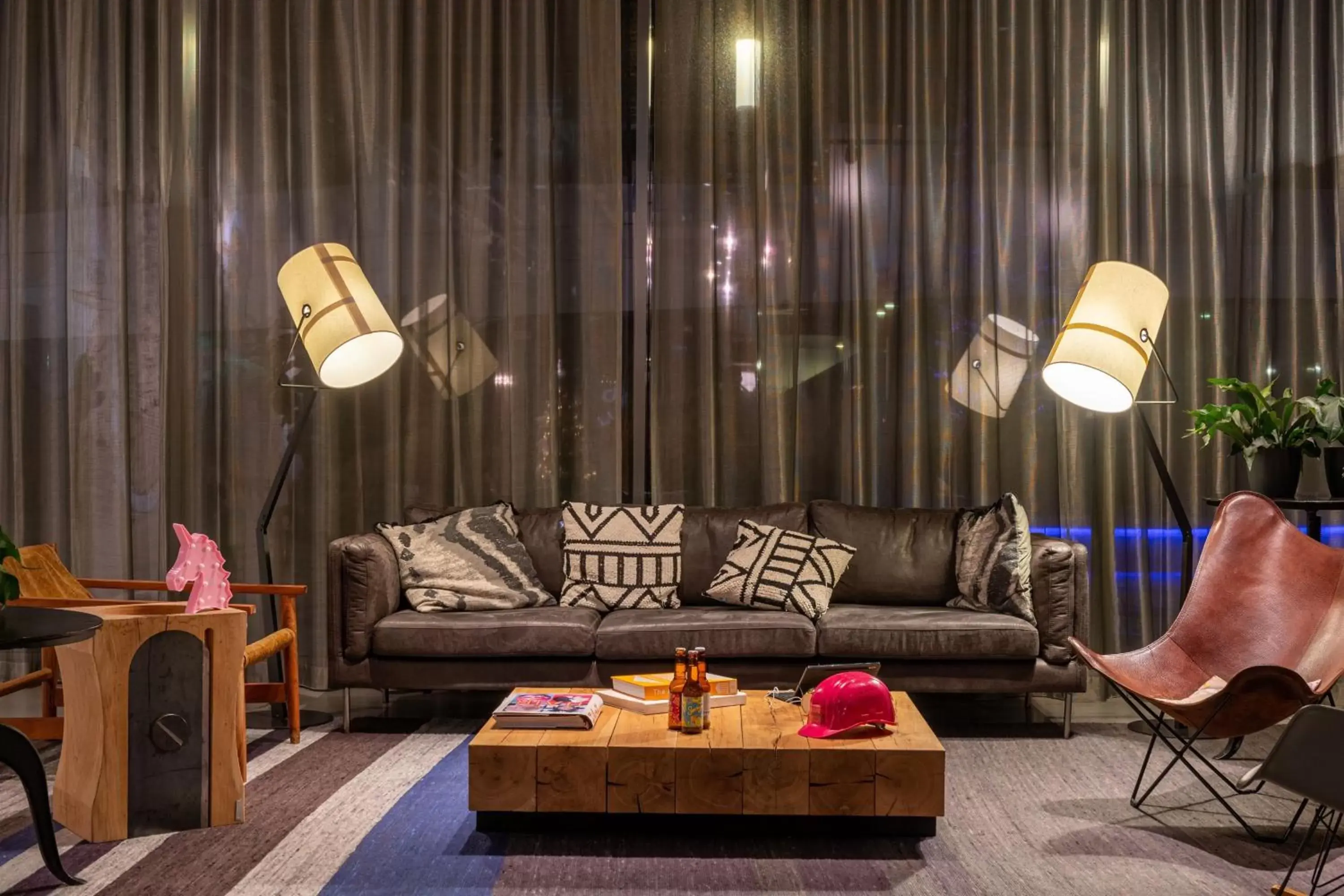 Lobby or reception, Seating Area in Moxy Amsterdam Houthavens