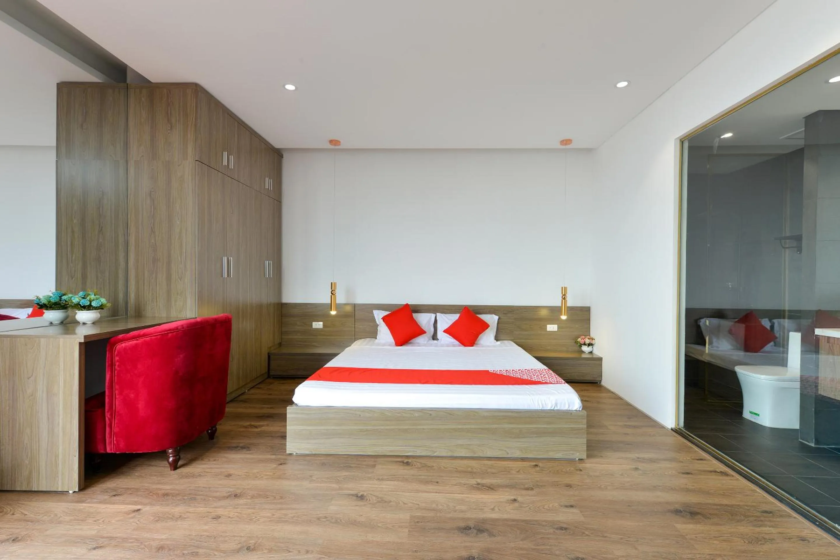 Bedroom, Bed in BH Riverside Hotel