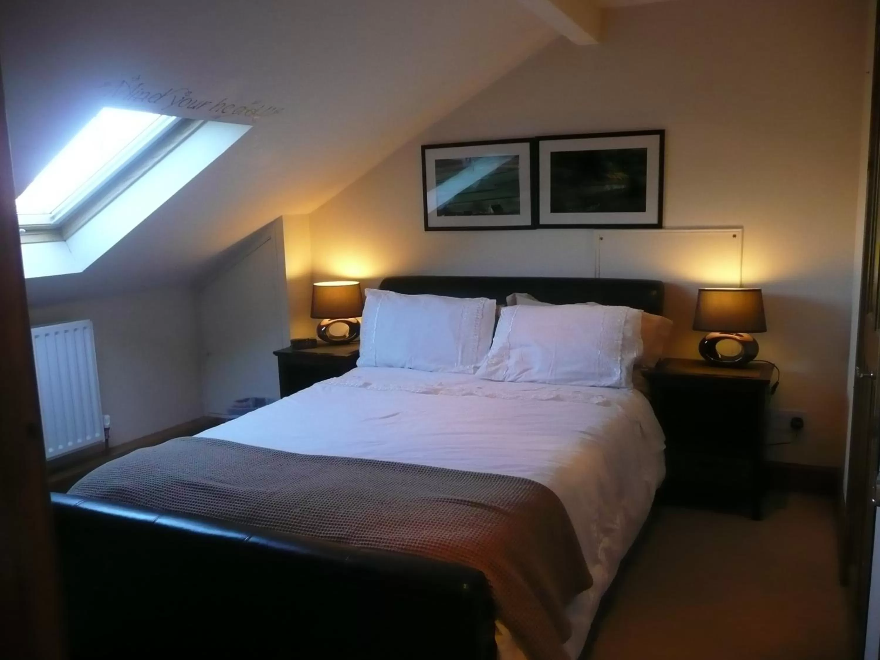 Bedroom, Bed in Noble Lands