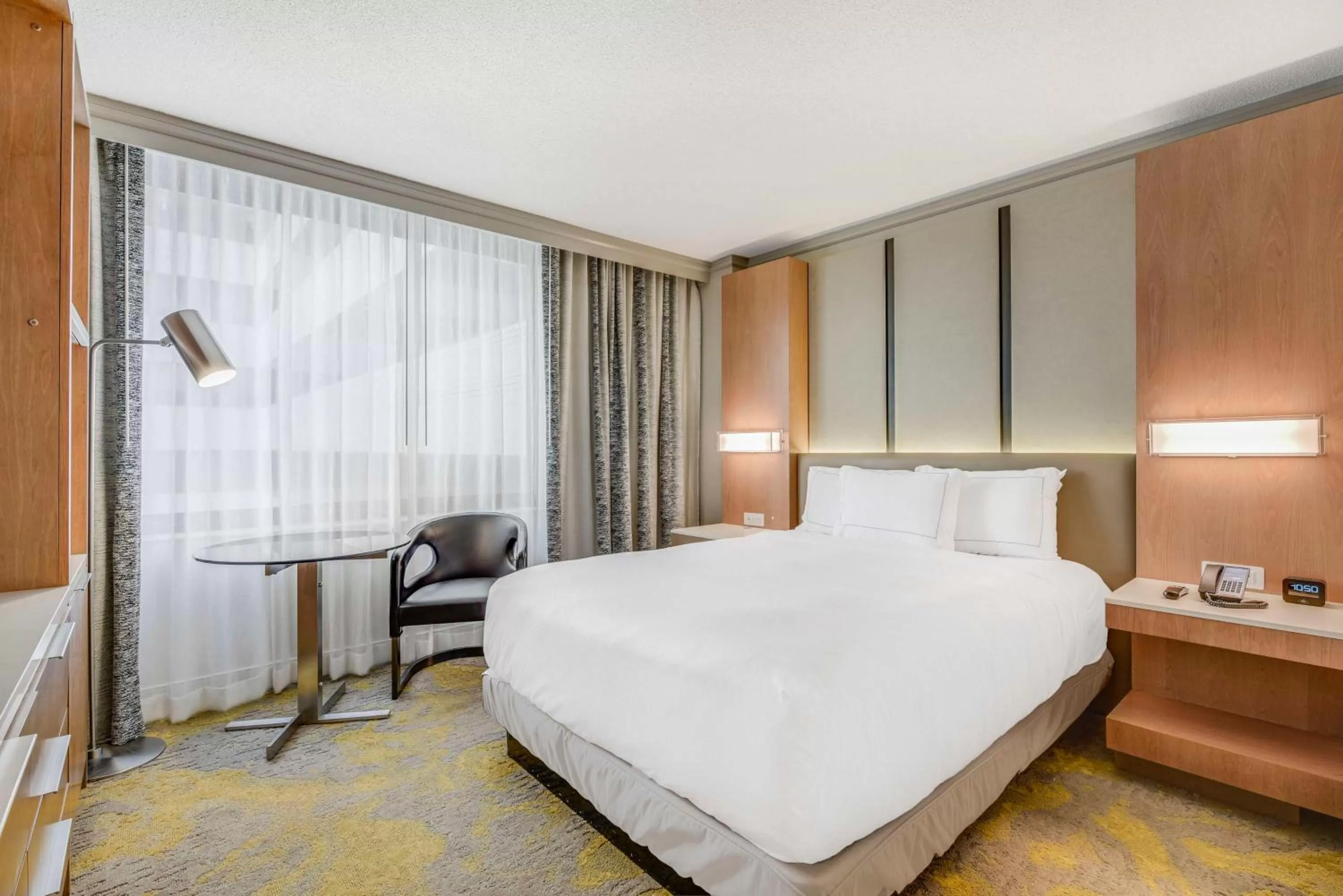 Bed in Hilton Washington DC Capitol Hill