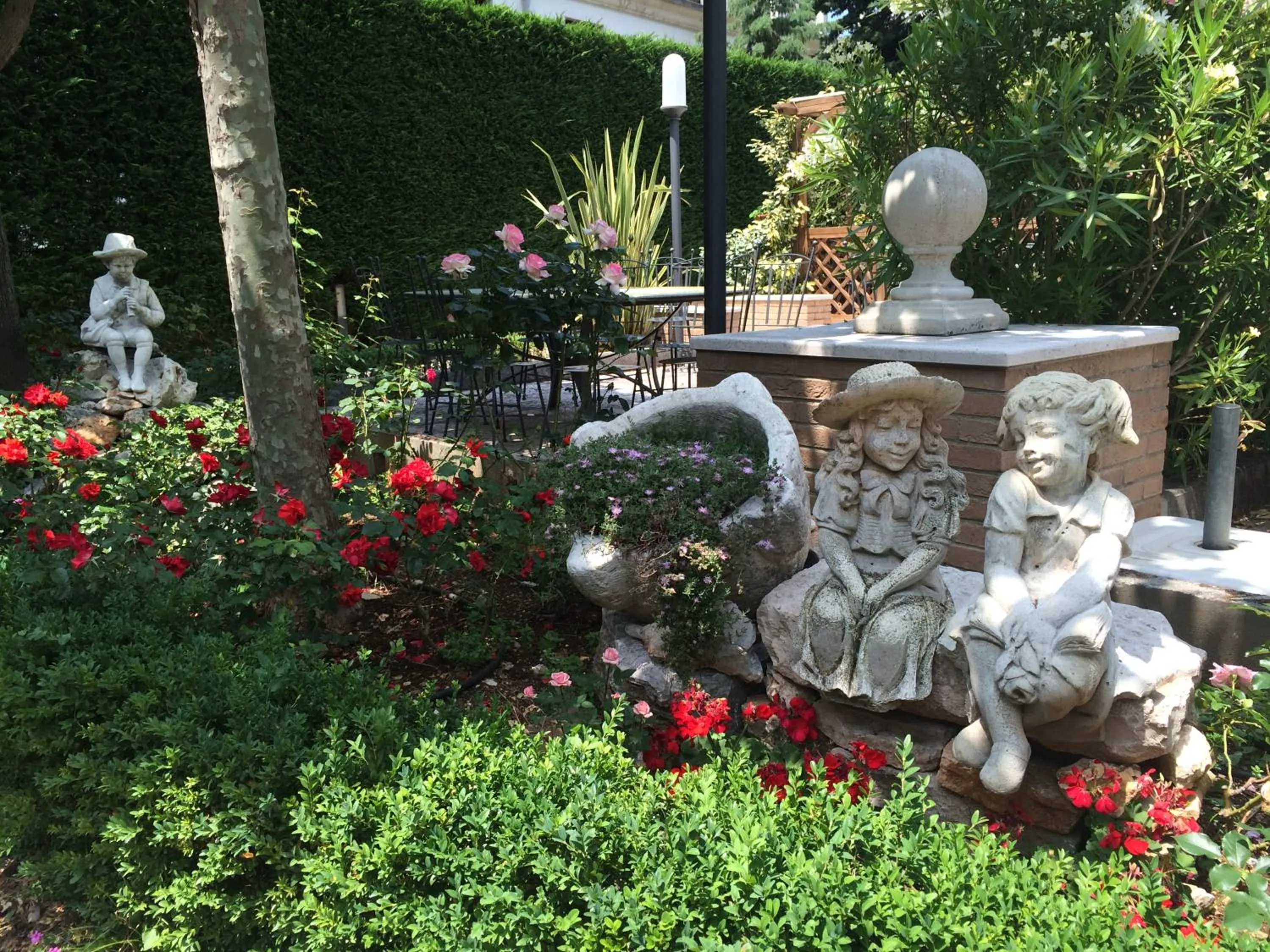 Garden in Hotel Parco Delle Rose