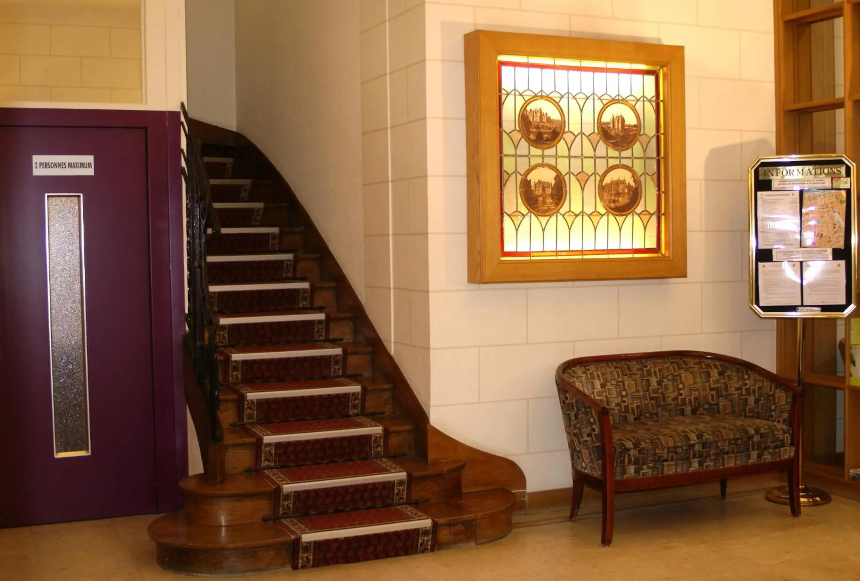 Lobby or reception, Lobby/Reception in Logis Hôtel Des Châteaux De La Loire