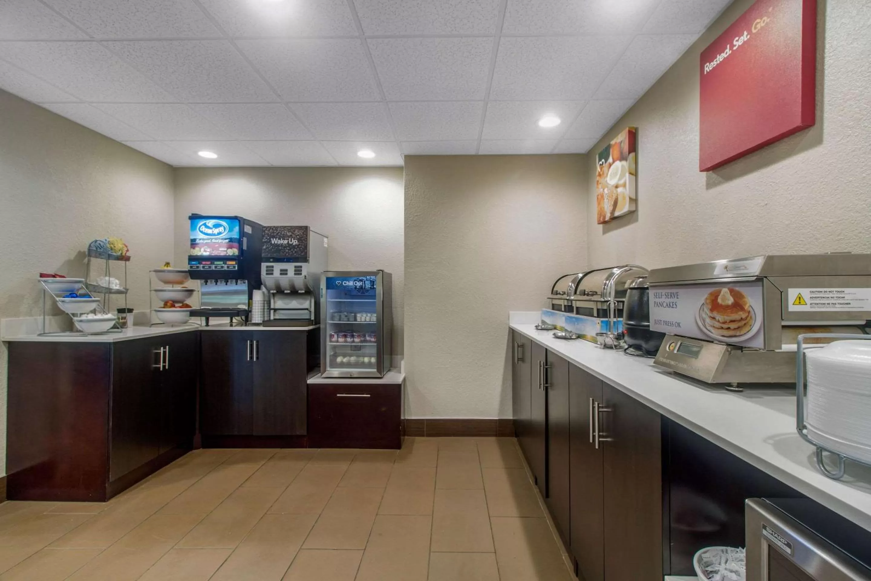 Restaurant/places to eat in Comfort Suites Danville