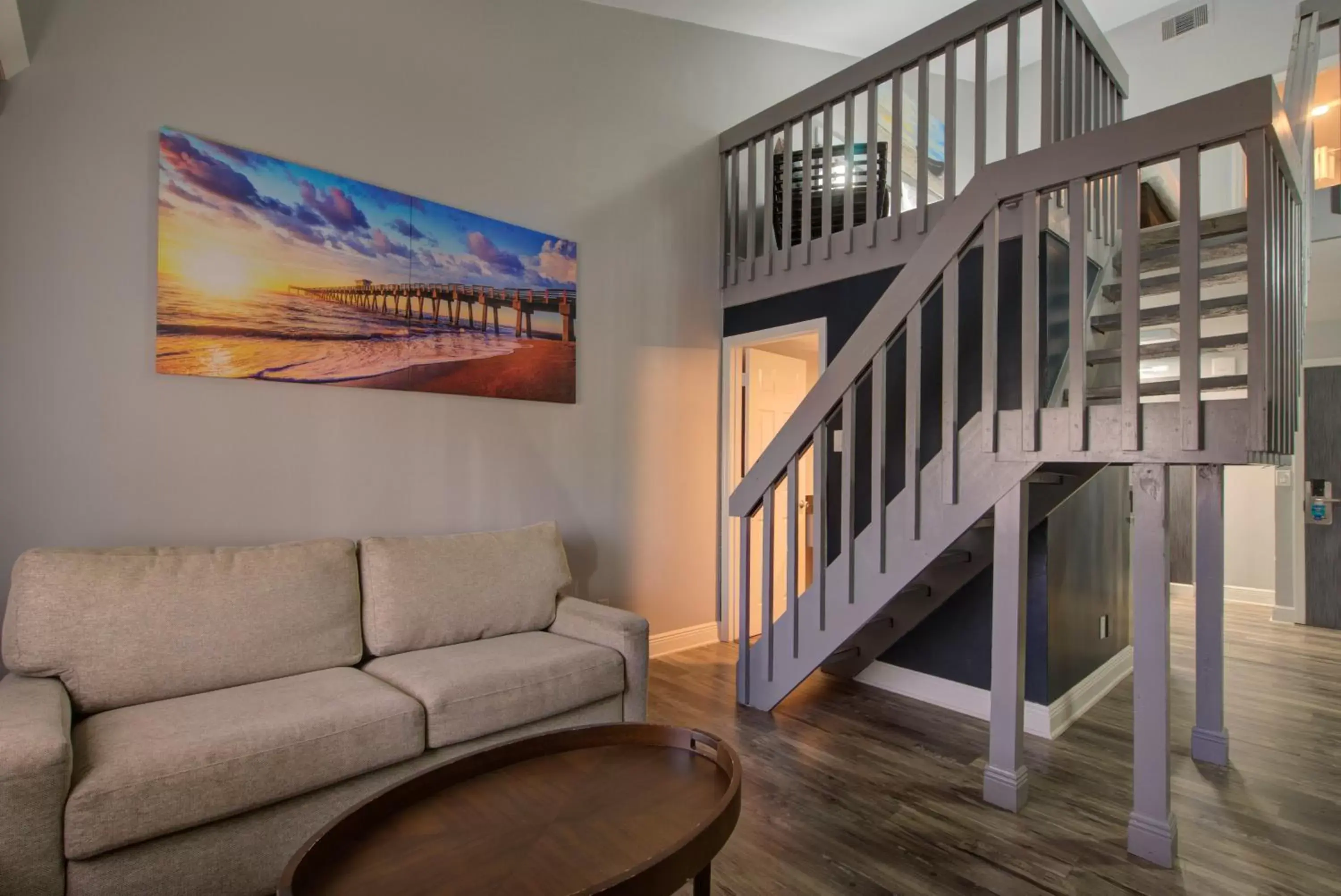 Living room, Seating Area in Clarion Pointe Tampa East near Fairgrounds and Casino