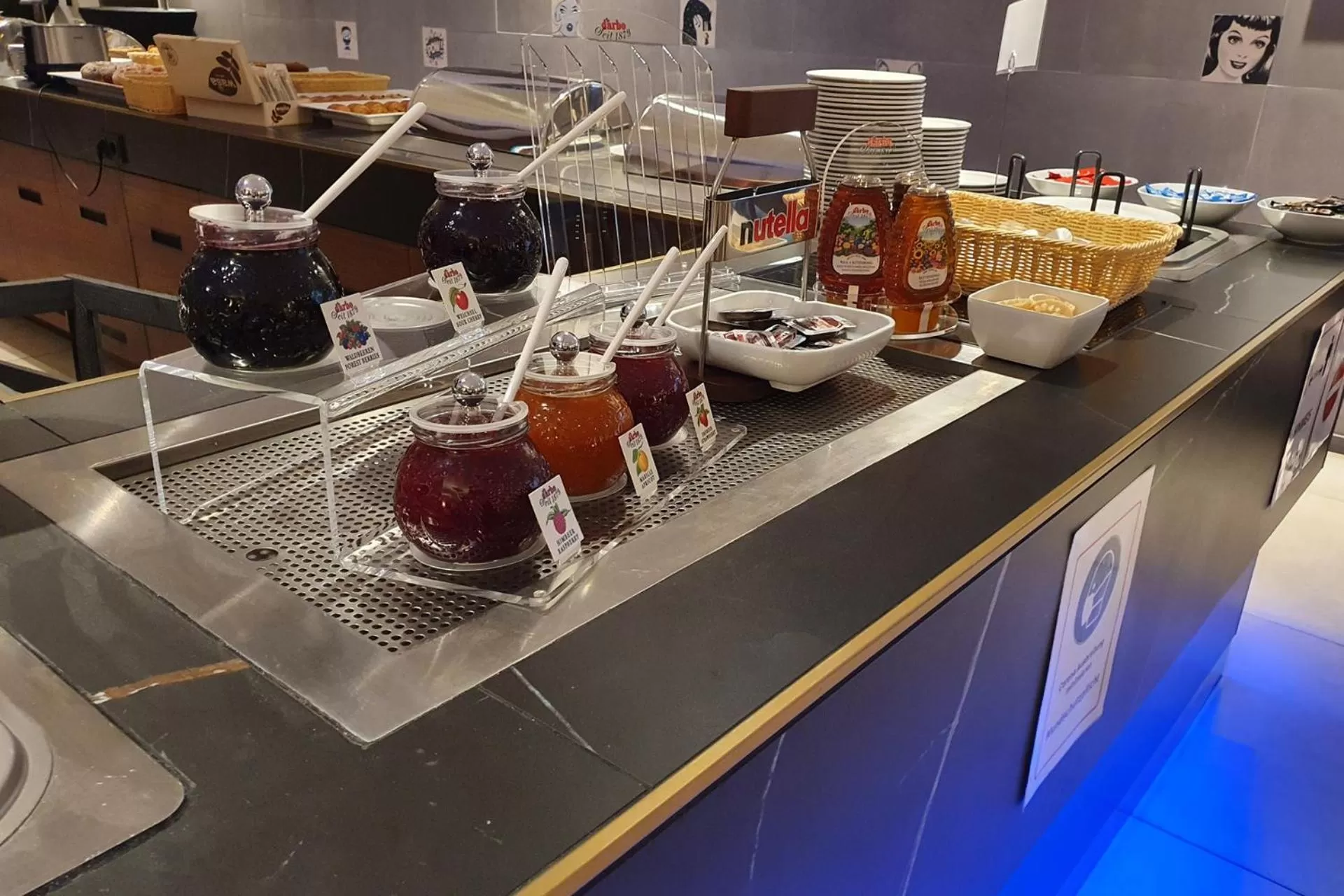 Breakfast in ACHAT Hotel Frankfurt Maintal