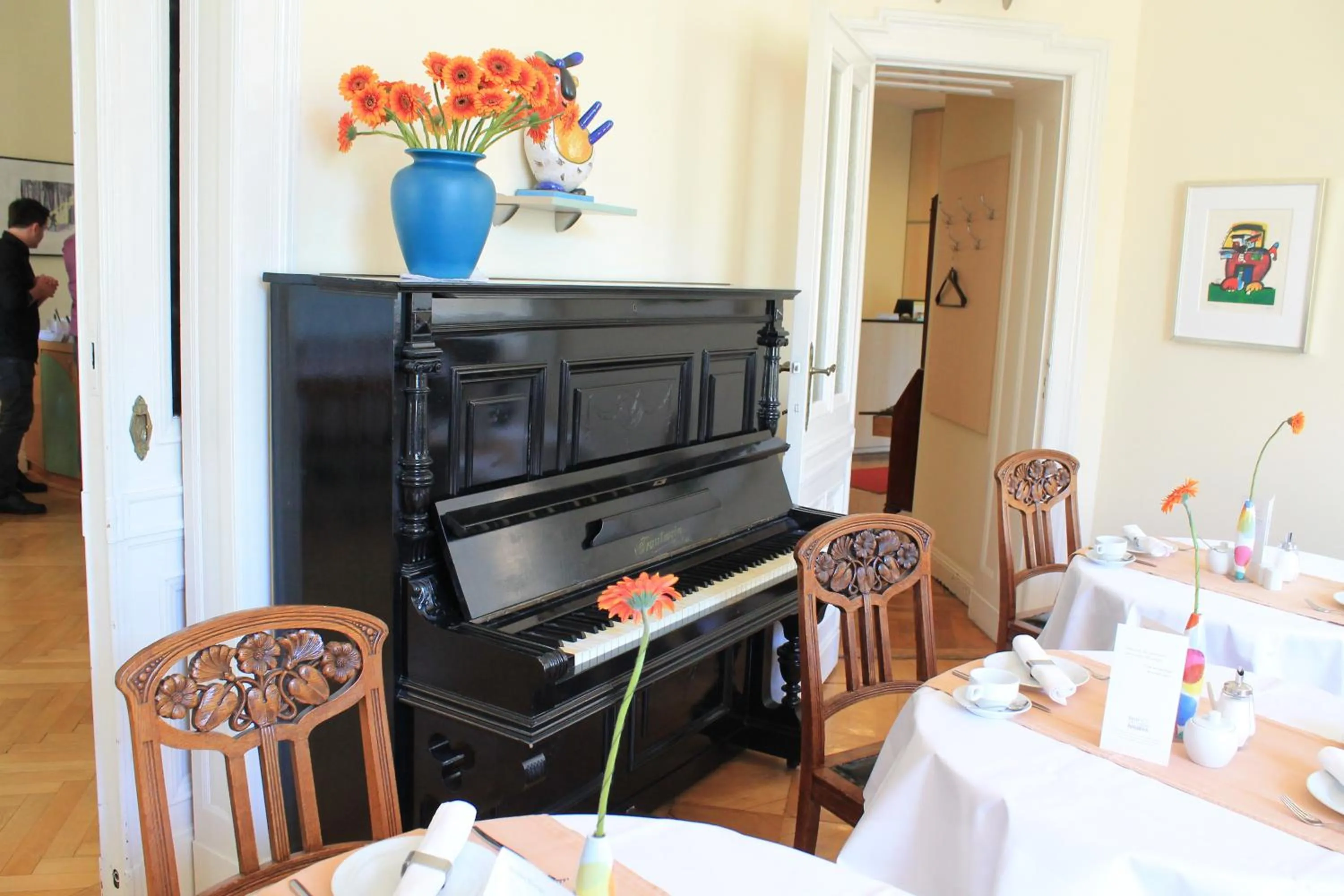 Restaurant/places to eat in Hotel Hansablick