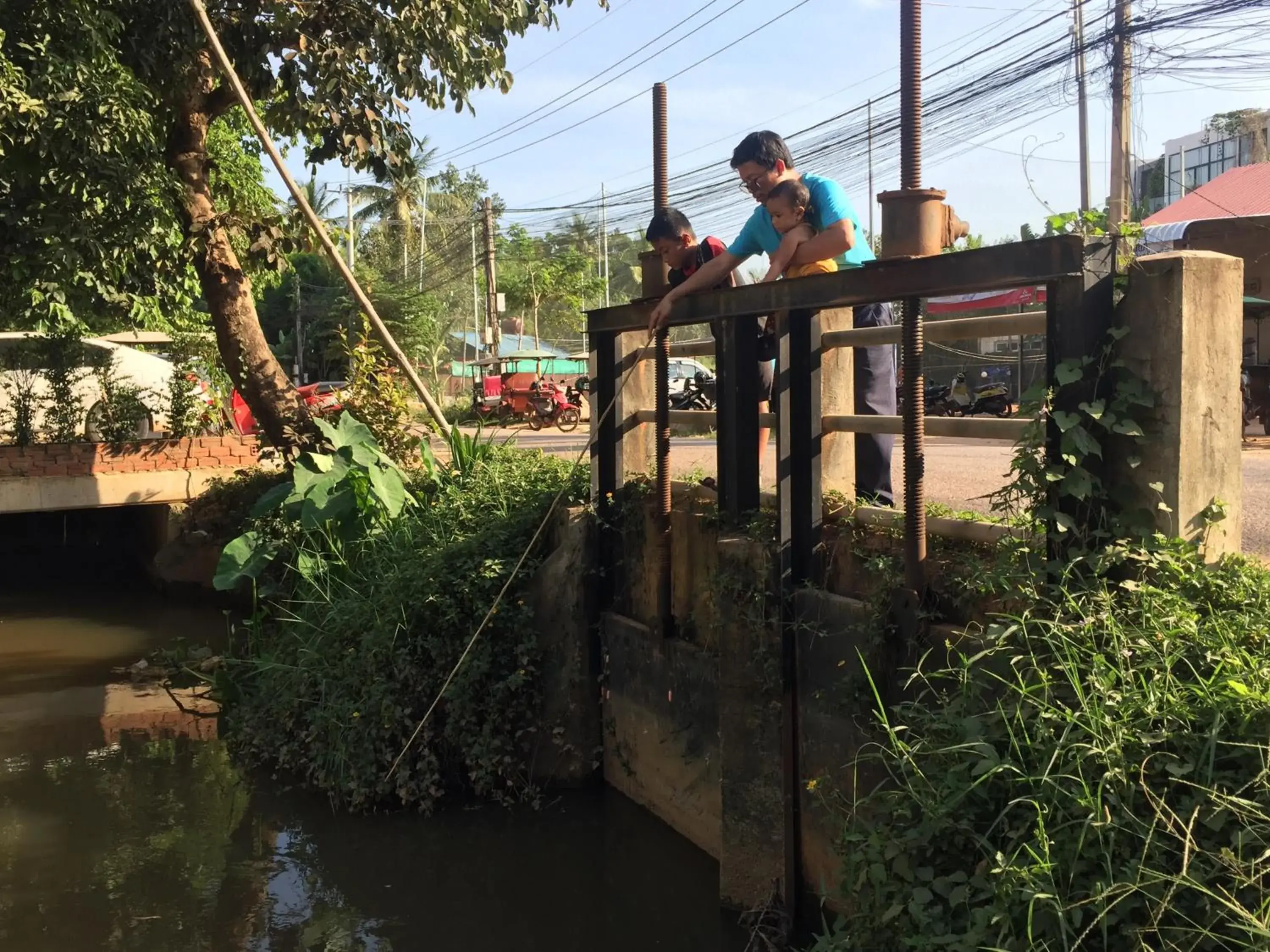 Fishing in Eco-Home