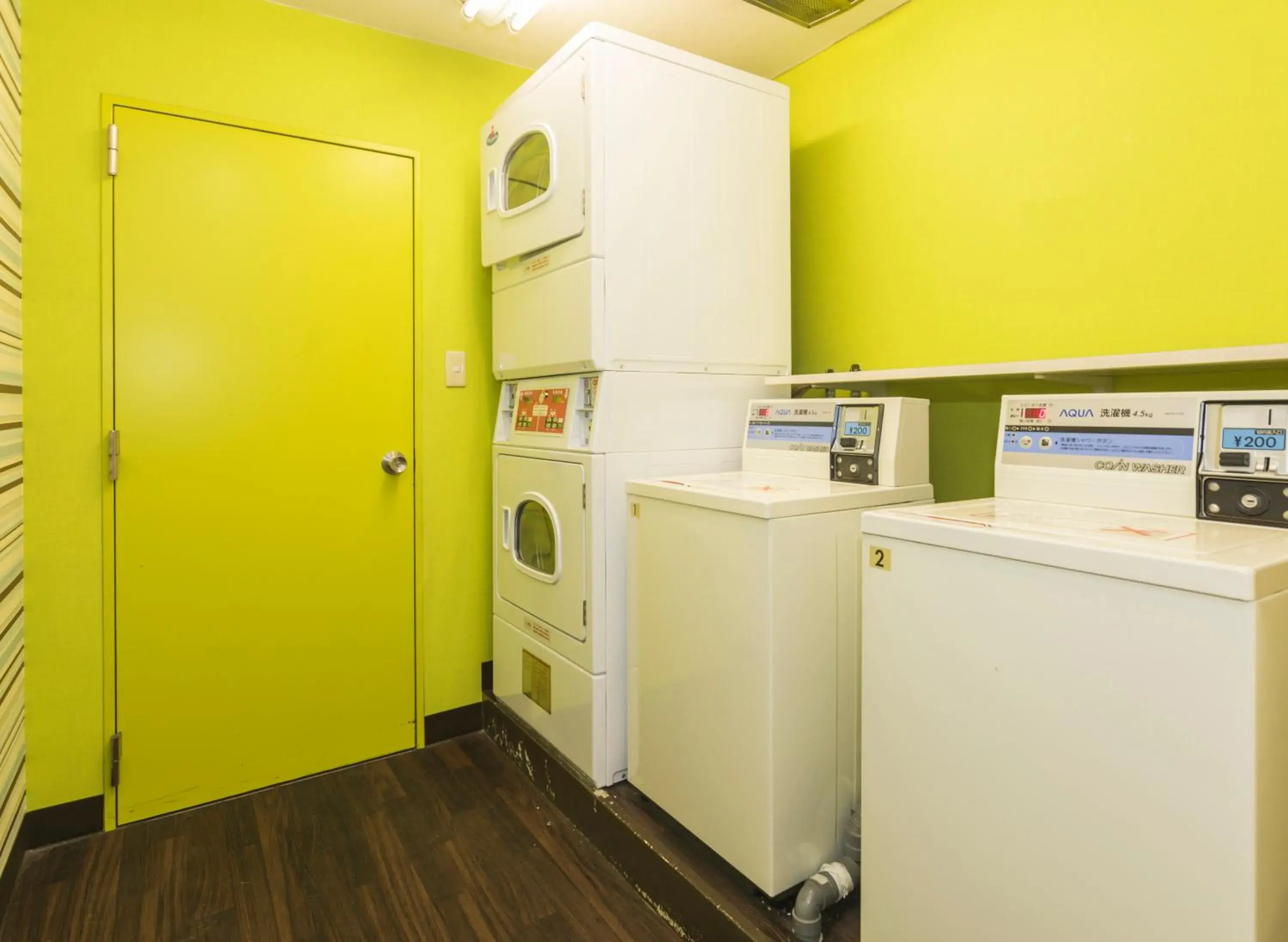 laundry, Kitchen/Kitchenette in FLEXSTAY INN Kawasaki Ogawacho