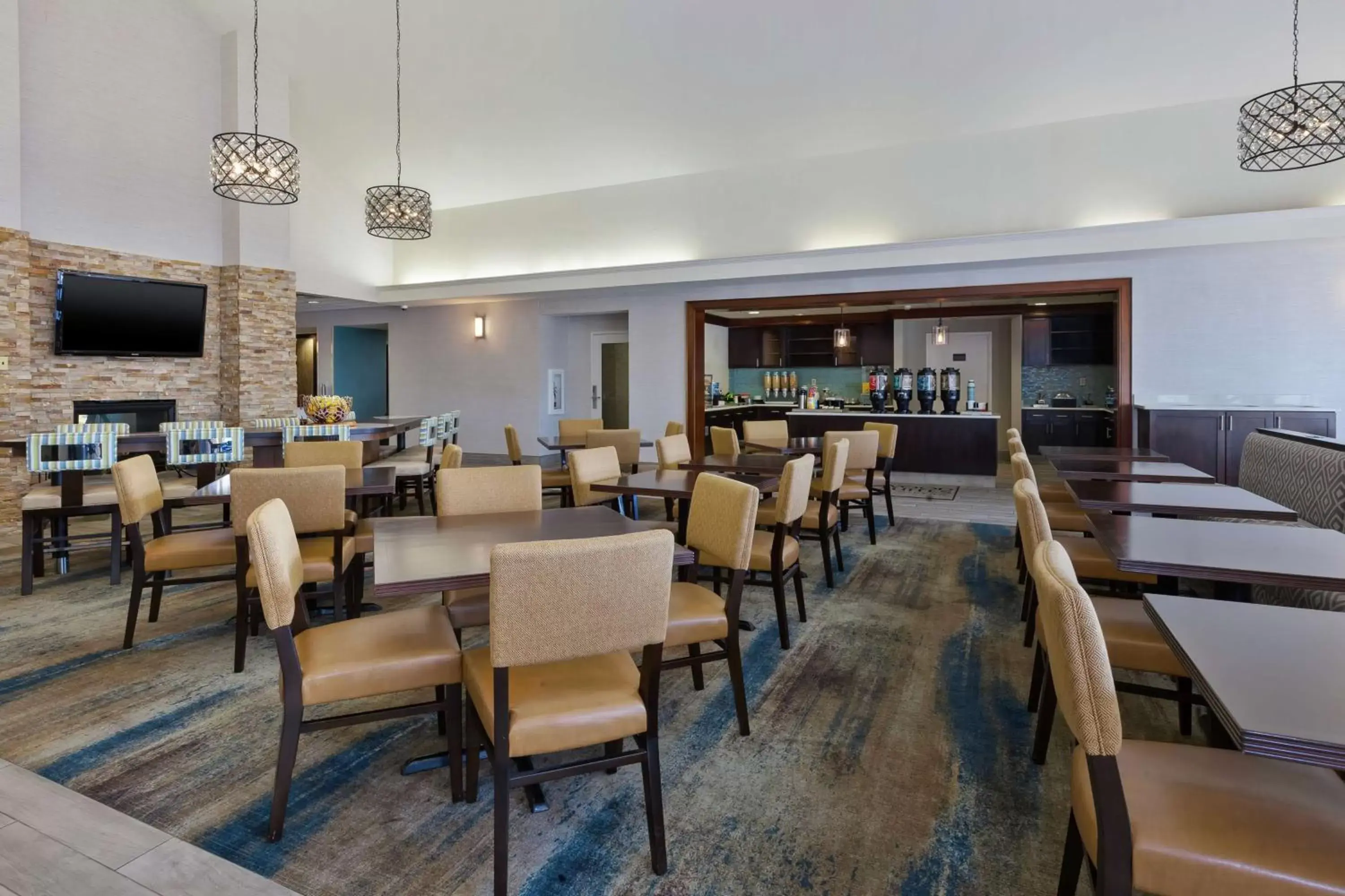 Breakfast, Restaurant/Places to Eat in Homewood Suites by Hilton Chesapeake - Greenbrier