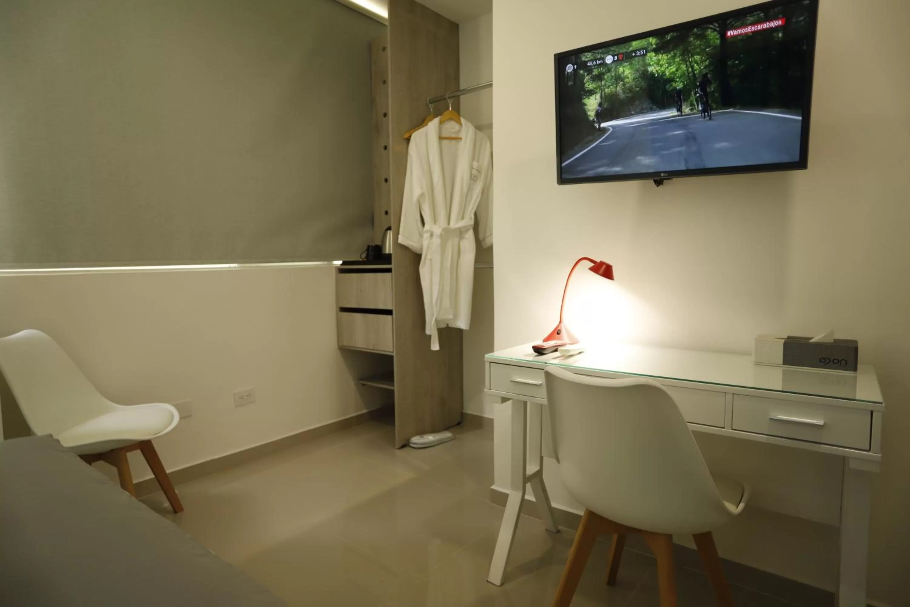 TV/Entertainment Center in ON Hotel Cali