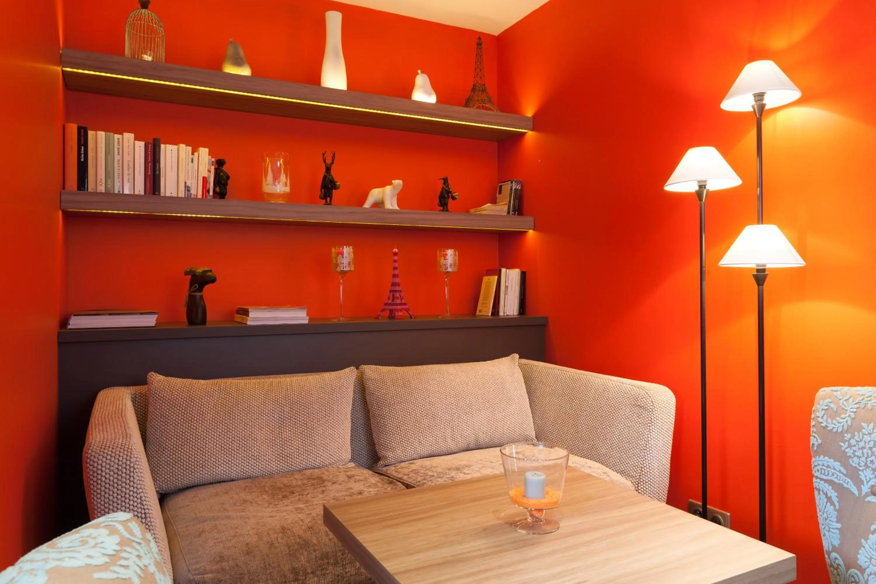 Lobby or reception in Hôtel Vic Eiffel