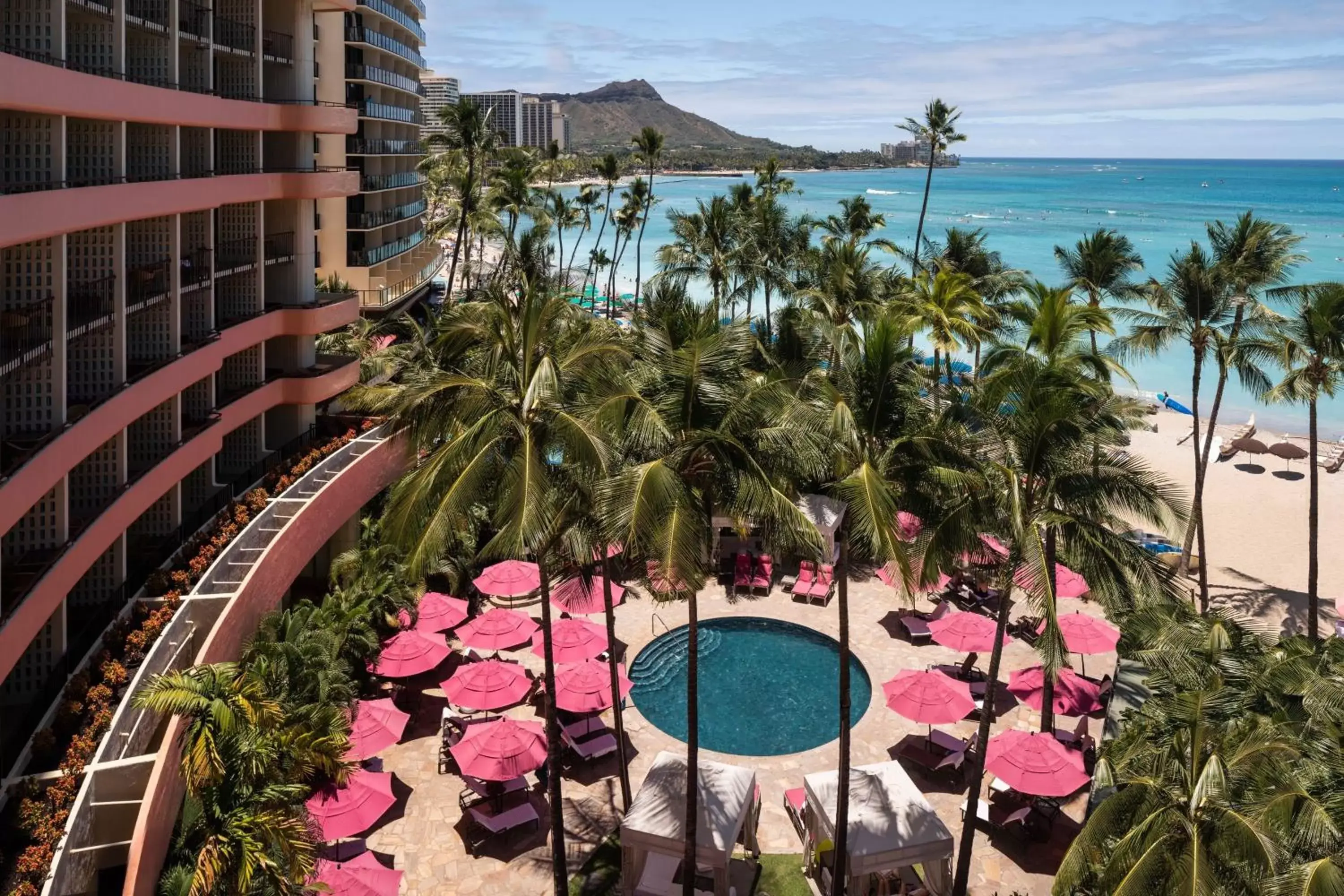 Swimming pool, Pool View in The Royal Hawaiian, A Luxury Collection Resort, Waikiki