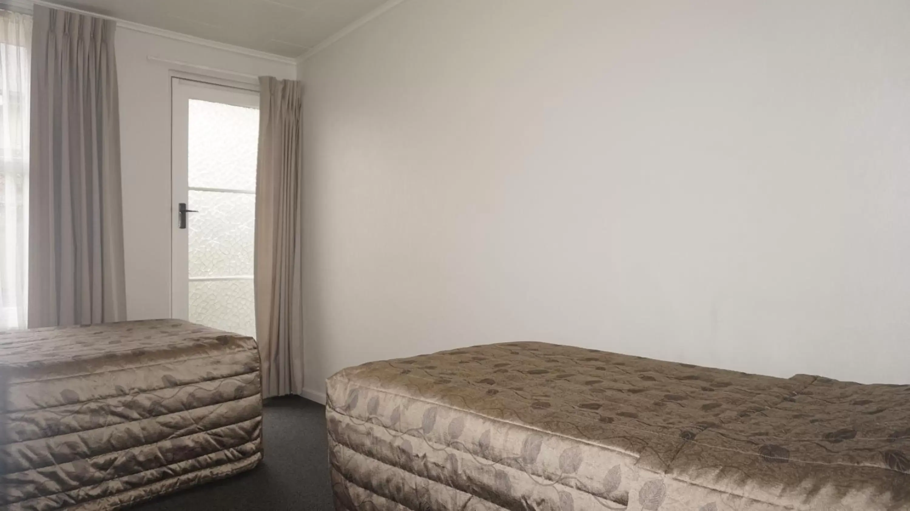 Bedroom, Bed in Ashleigh Court Motel