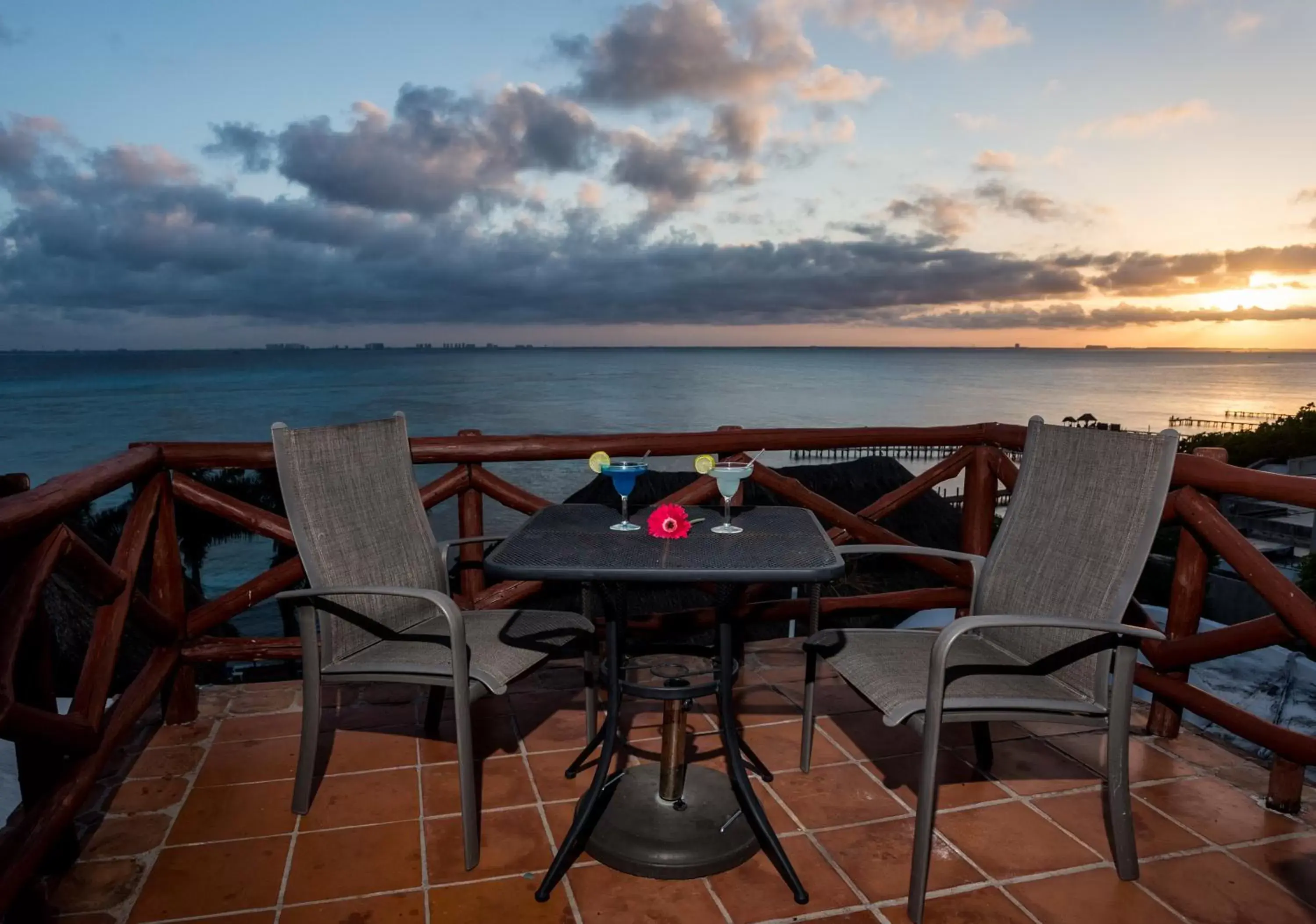 Sea view, Balcony/Terrace in Hotel La Joya Isla Mujeres