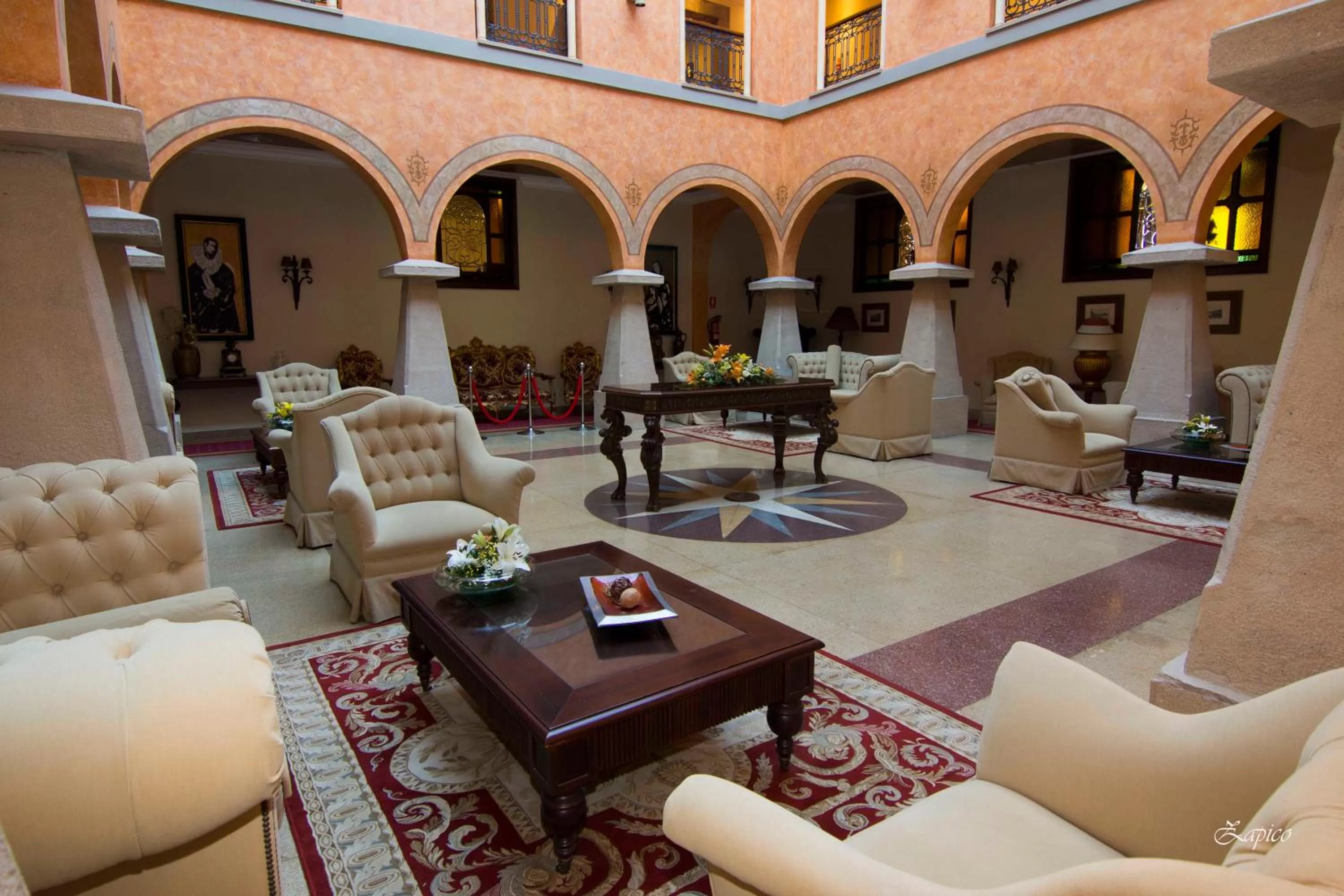 Patio in Hotel Palacio de la Magdalena