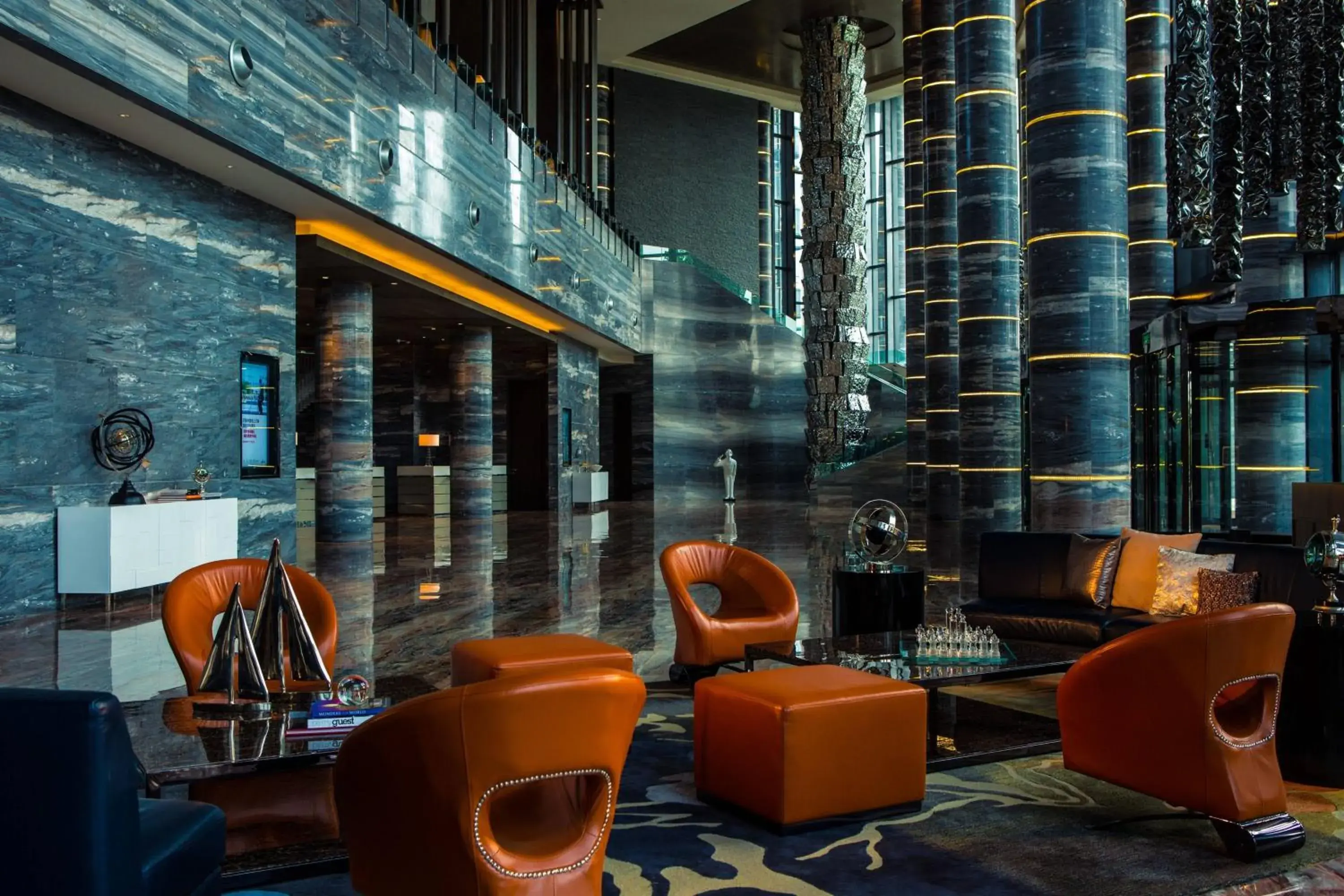 Lobby or reception, Lounge/Bar in Renaissance Guiyang Hotel