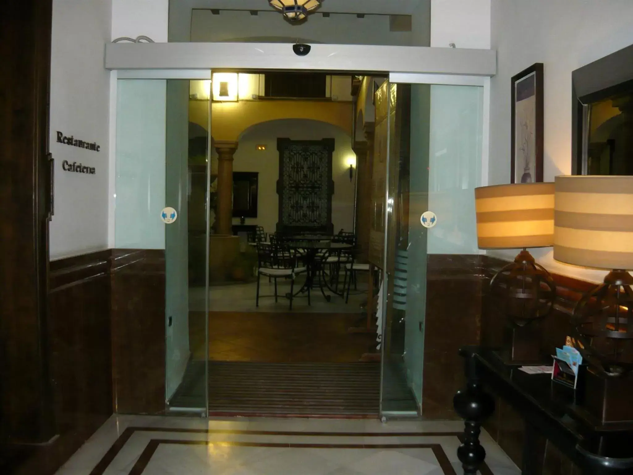 Lobby or reception in Coso Viejo