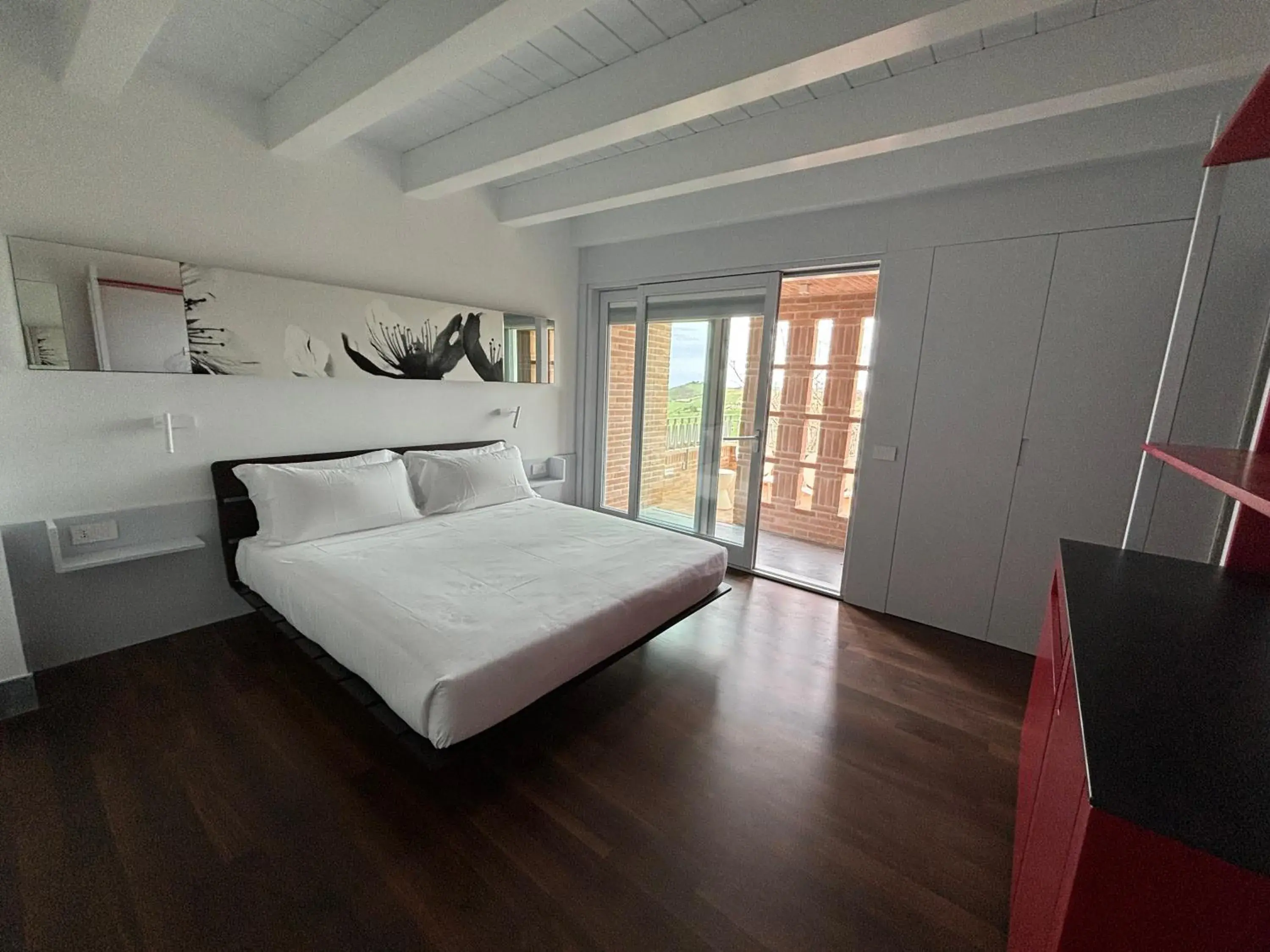Photo of the whole room, Bed in Castello Di Monterado
