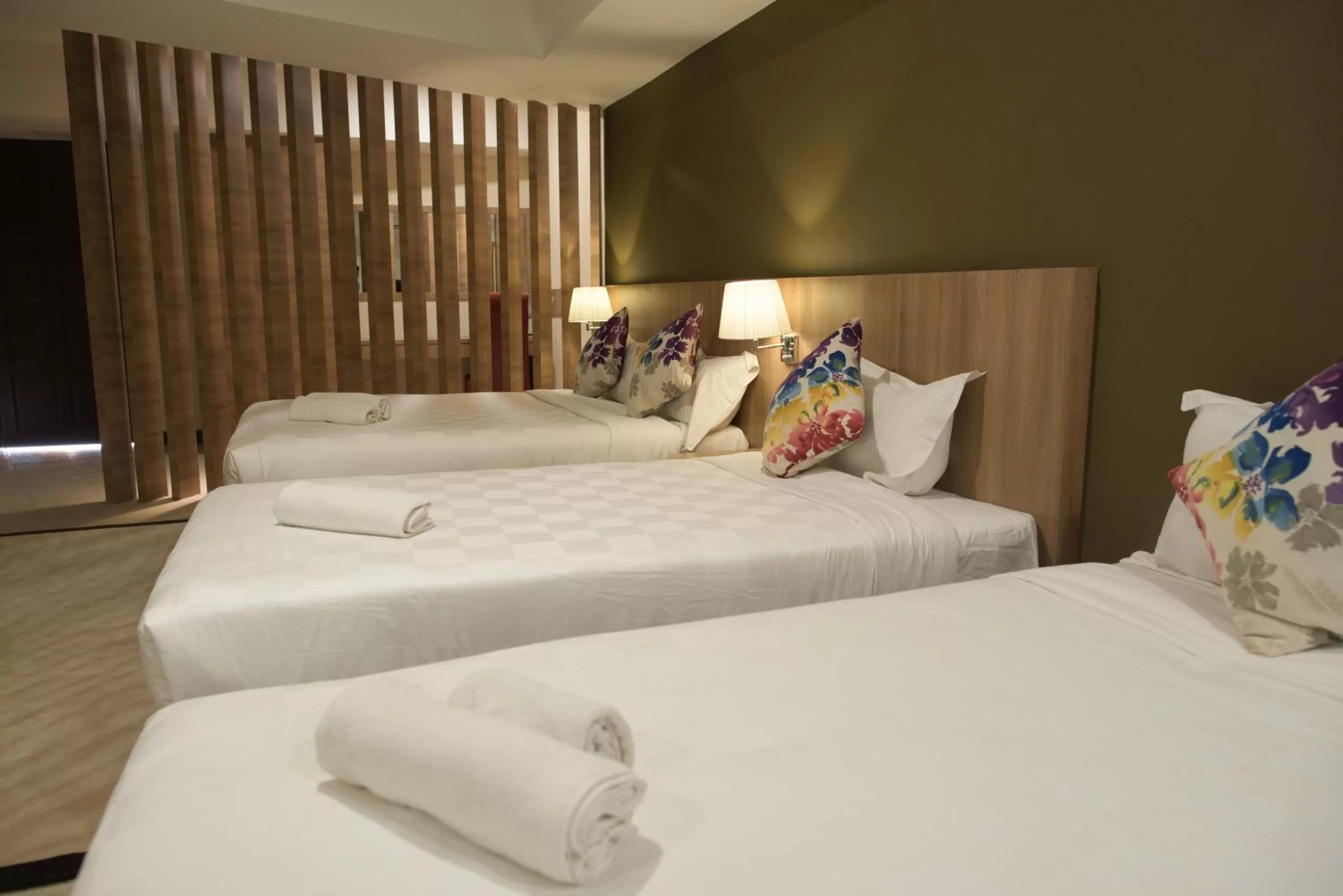 Bed in Mornington Hotel Waterfront Lumut