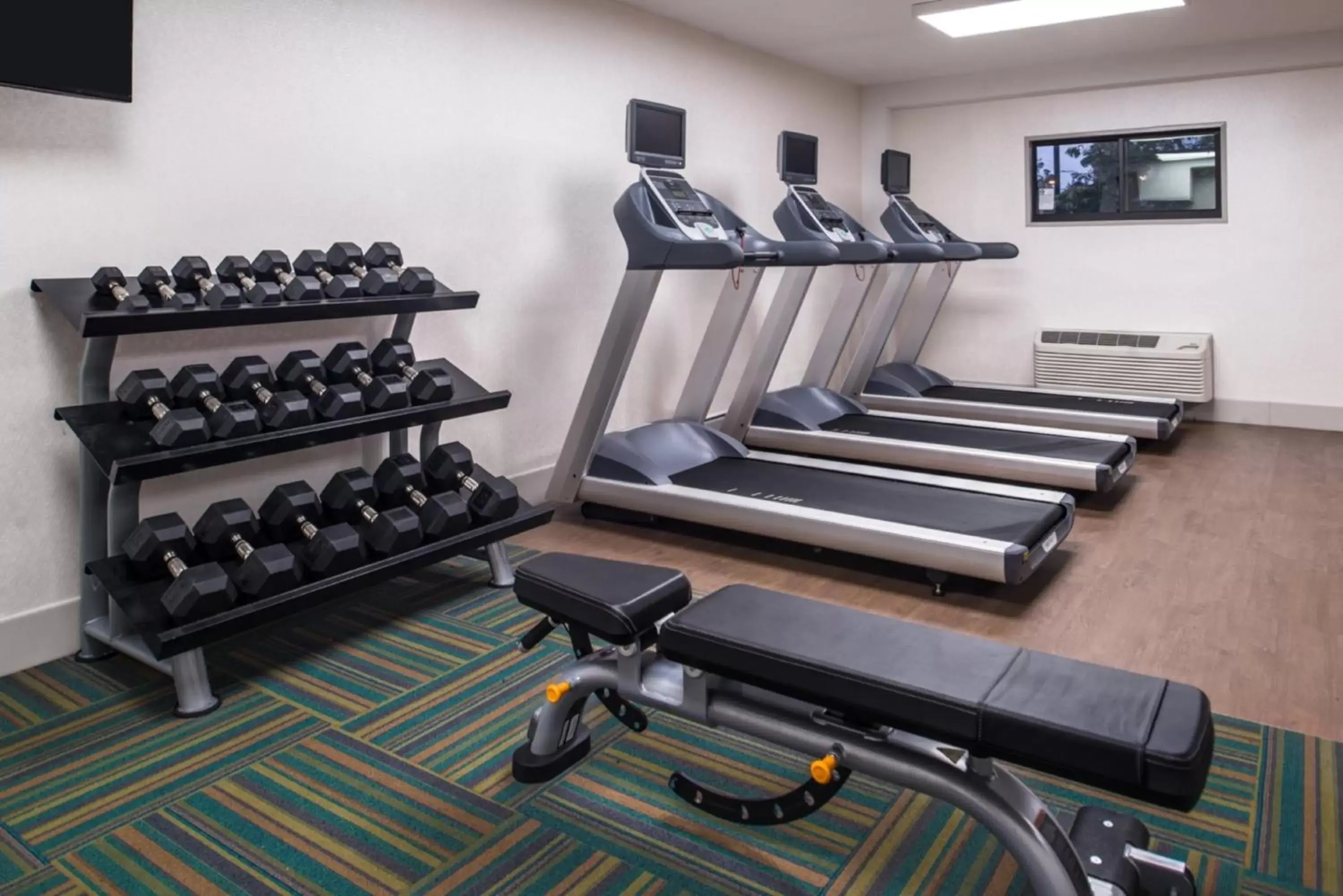 Spa and wellness centre/facilities, Fitness Center/Facilities in Holiday Inn Express Walnut Creek, an IHG Hotel