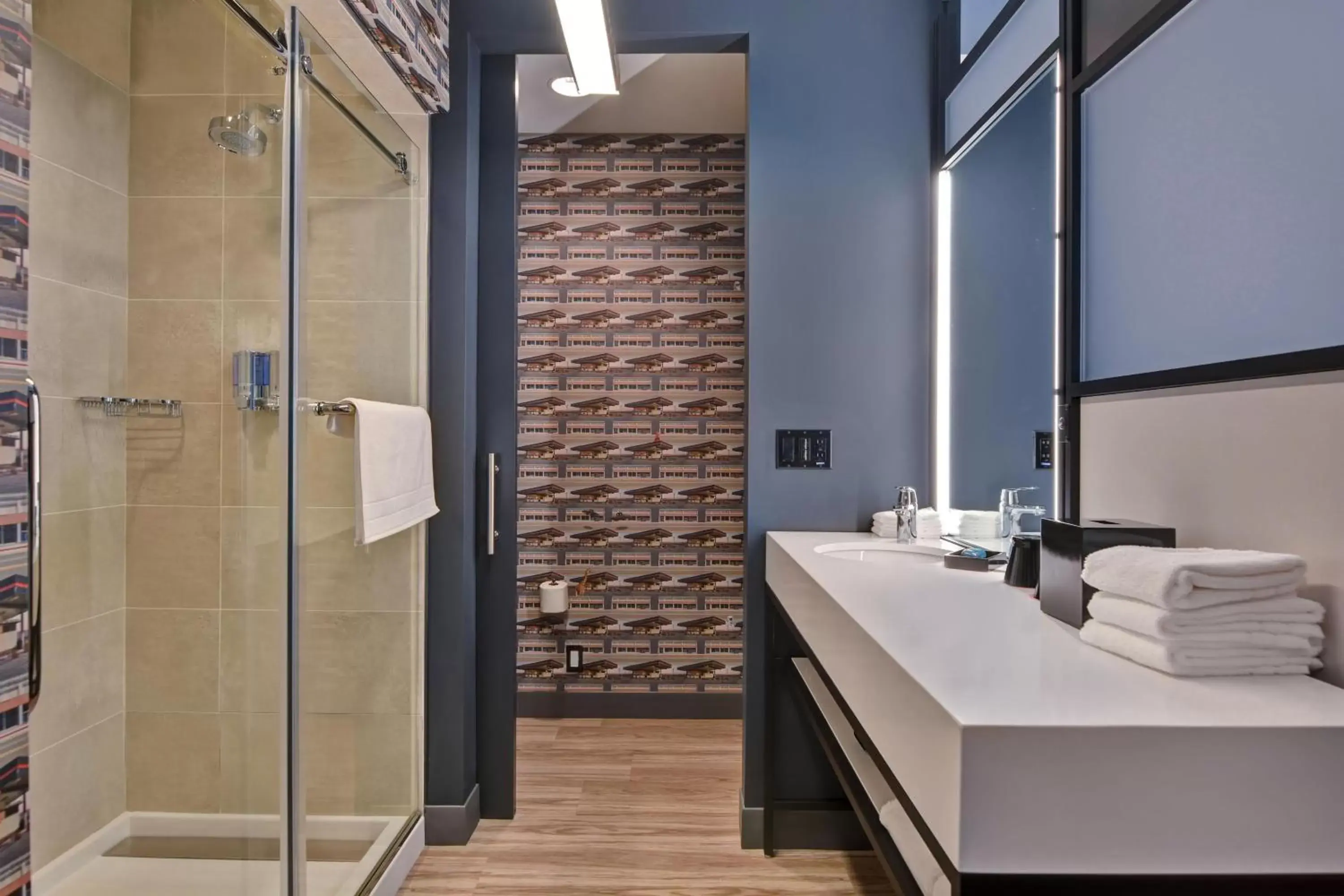 Bathroom in Aloft Secaucus Meadowlands