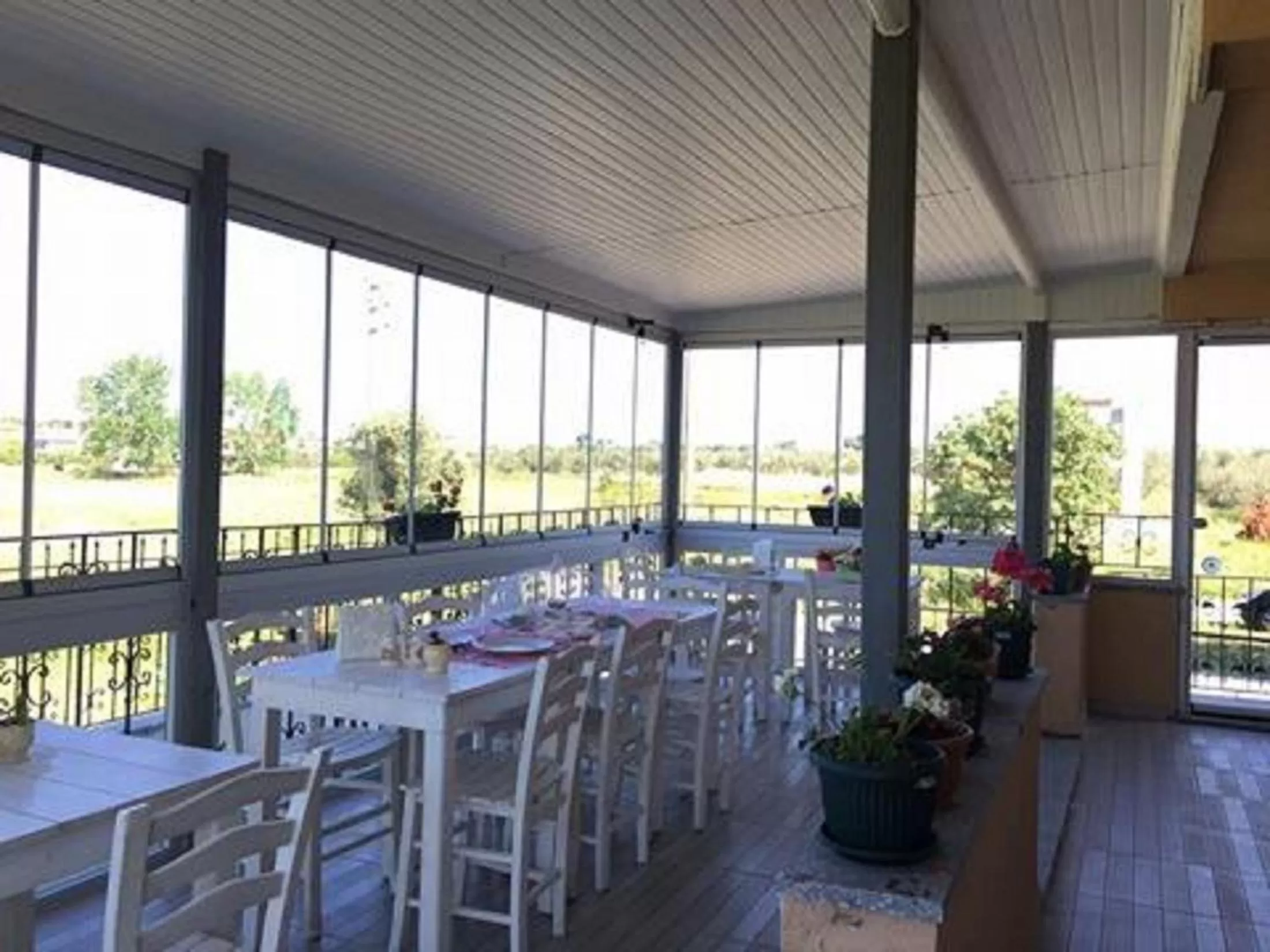 Restaurant/places to eat in Ede Apart Otel