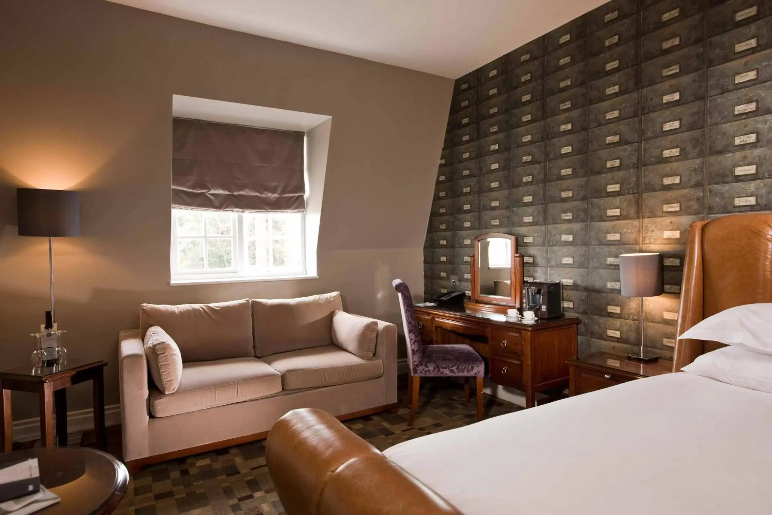 Bedroom, Seating Area in Hotel du Vin Cannizaro House Wimbledon