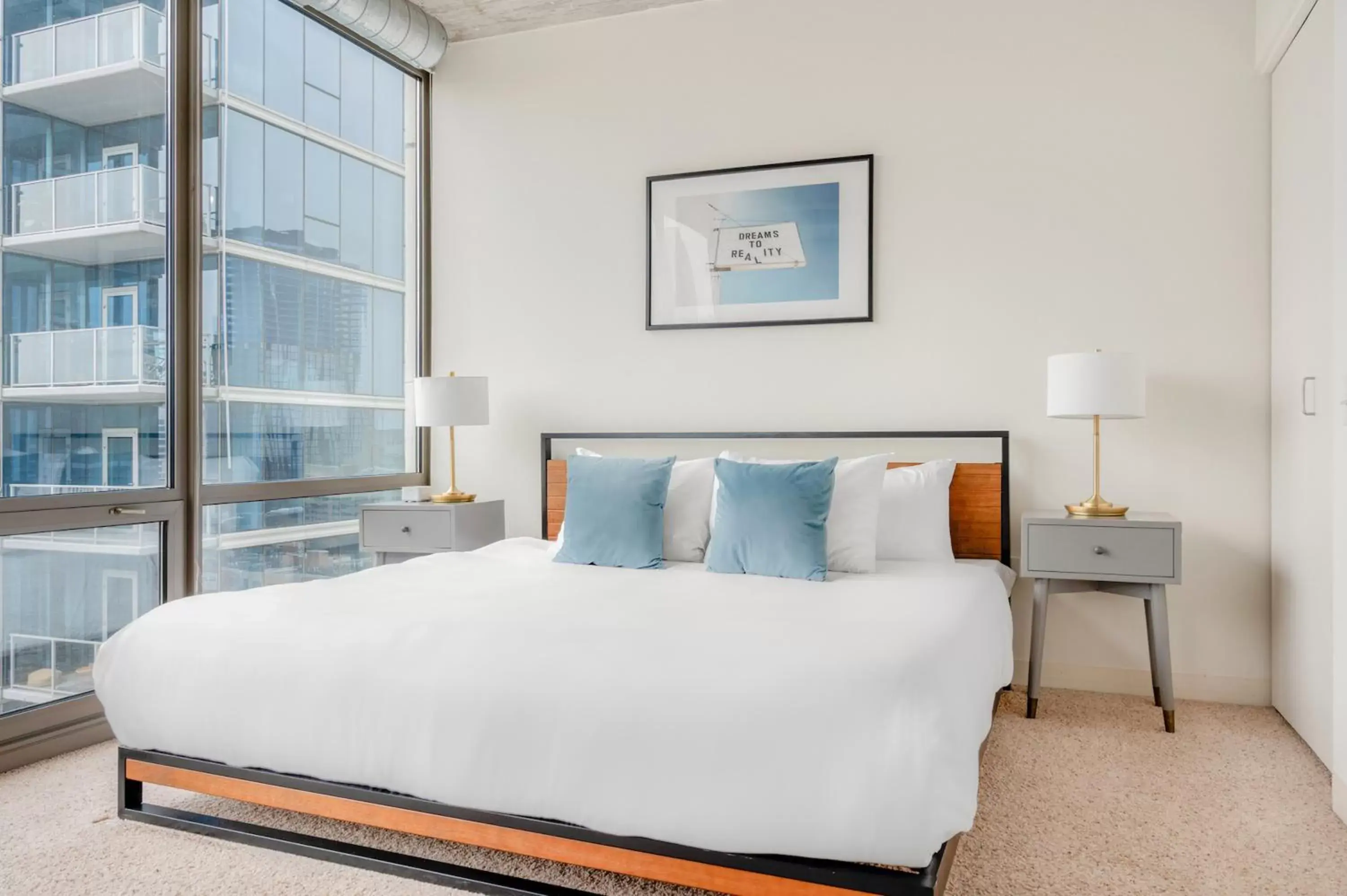 Bed in Kasa South Loop Chicago