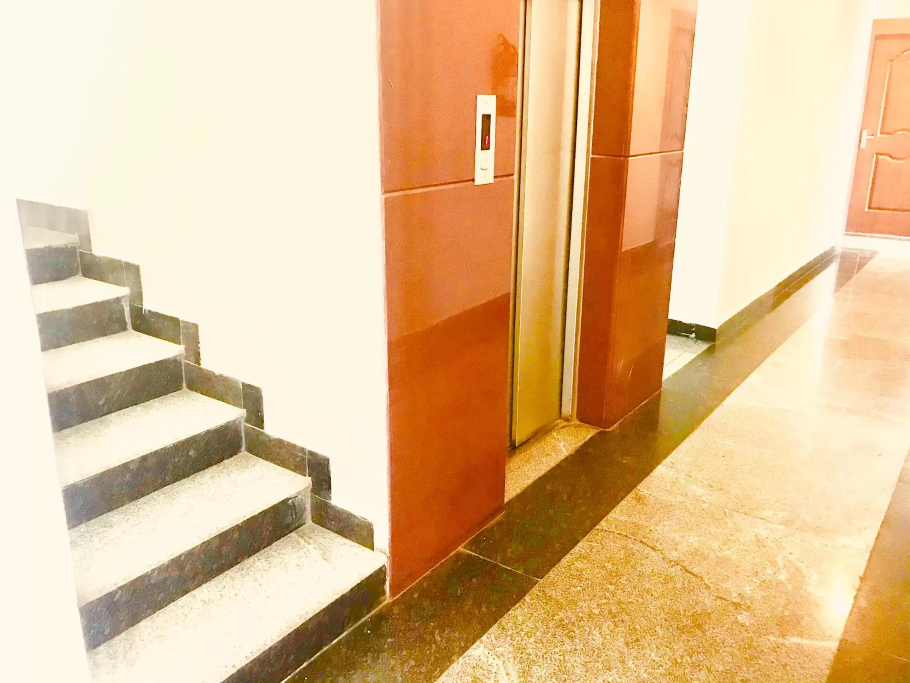 Property building in Hotel Half Moon Chennai Property building in Hotel Half Moon Chennai