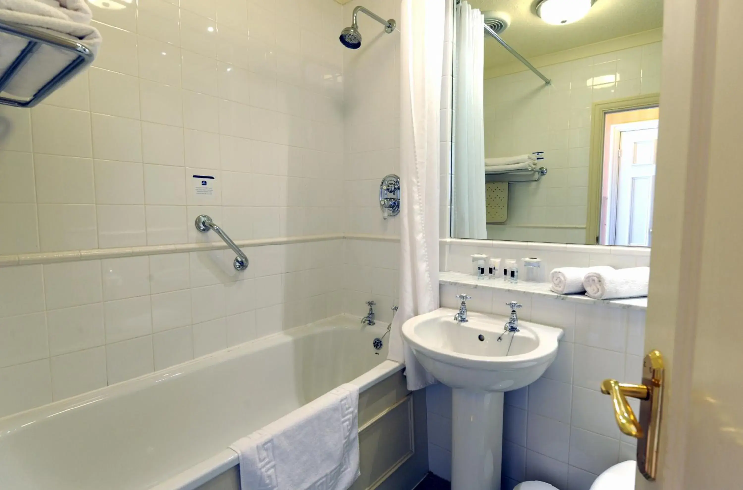 Bathroom in Best Western Lamphey Court Hotel and Spa