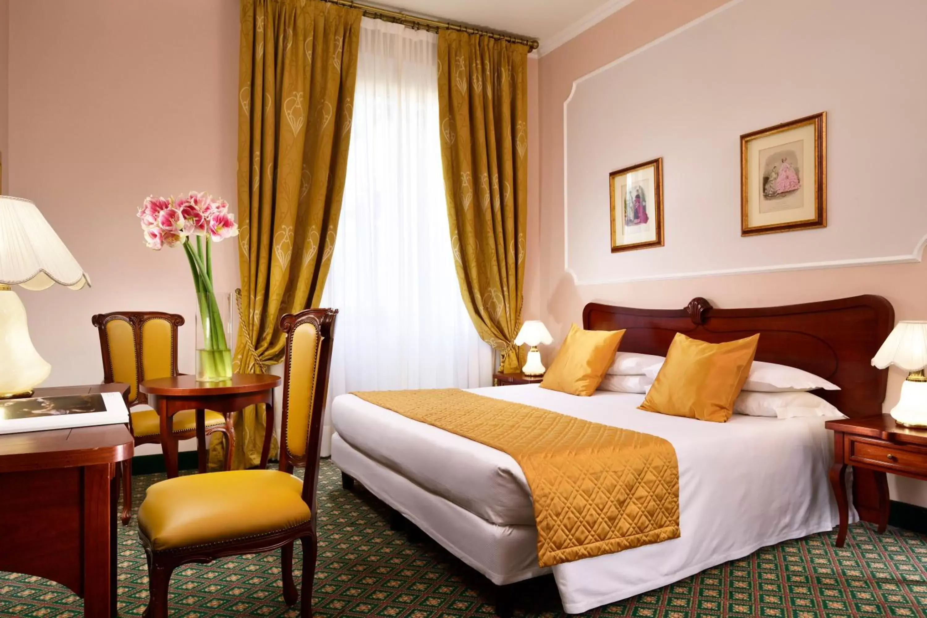 Bedroom, Bed in Hotel Berchielli