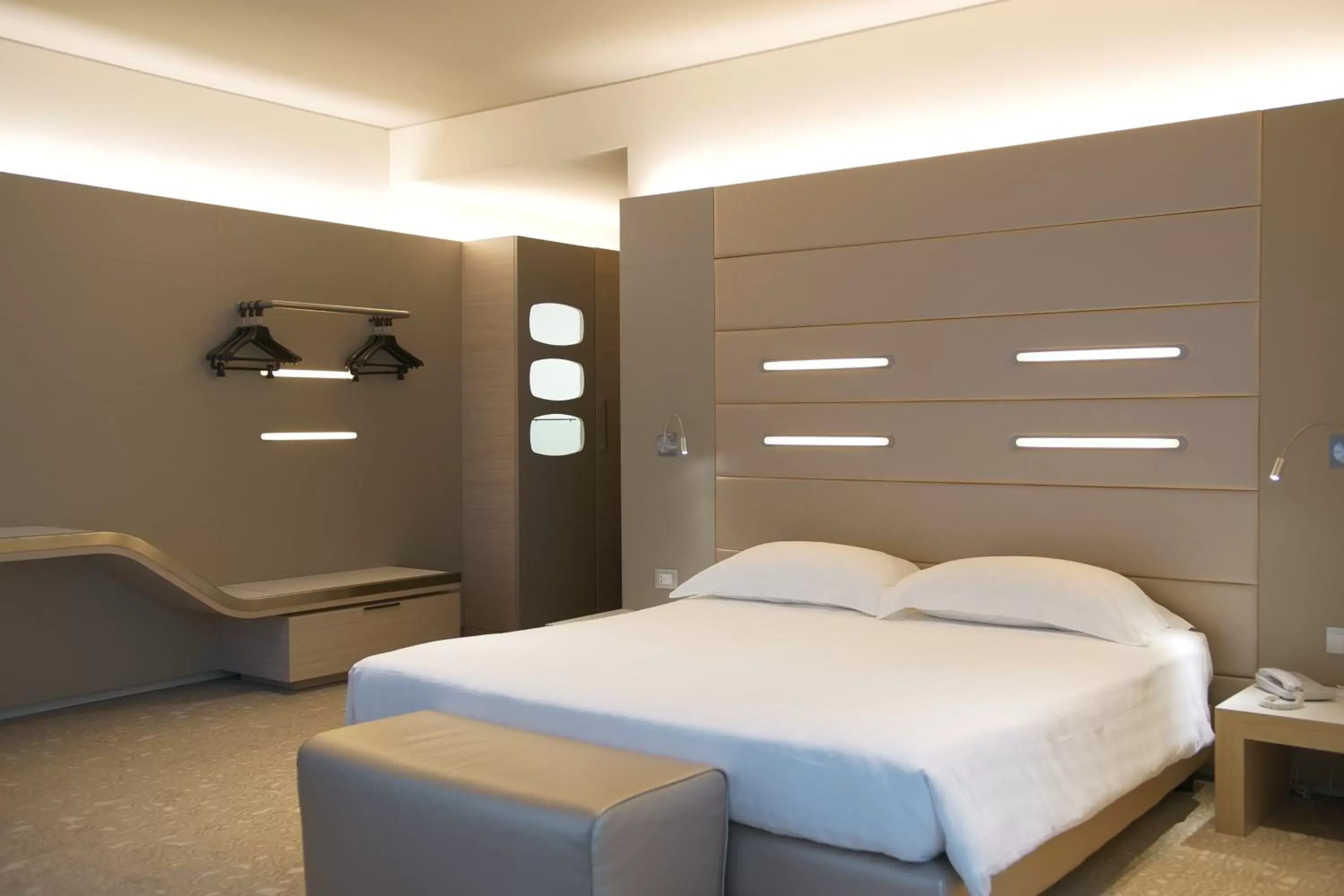 Bedroom, Bed in Best Western Plus Net Tower Hotel Padova