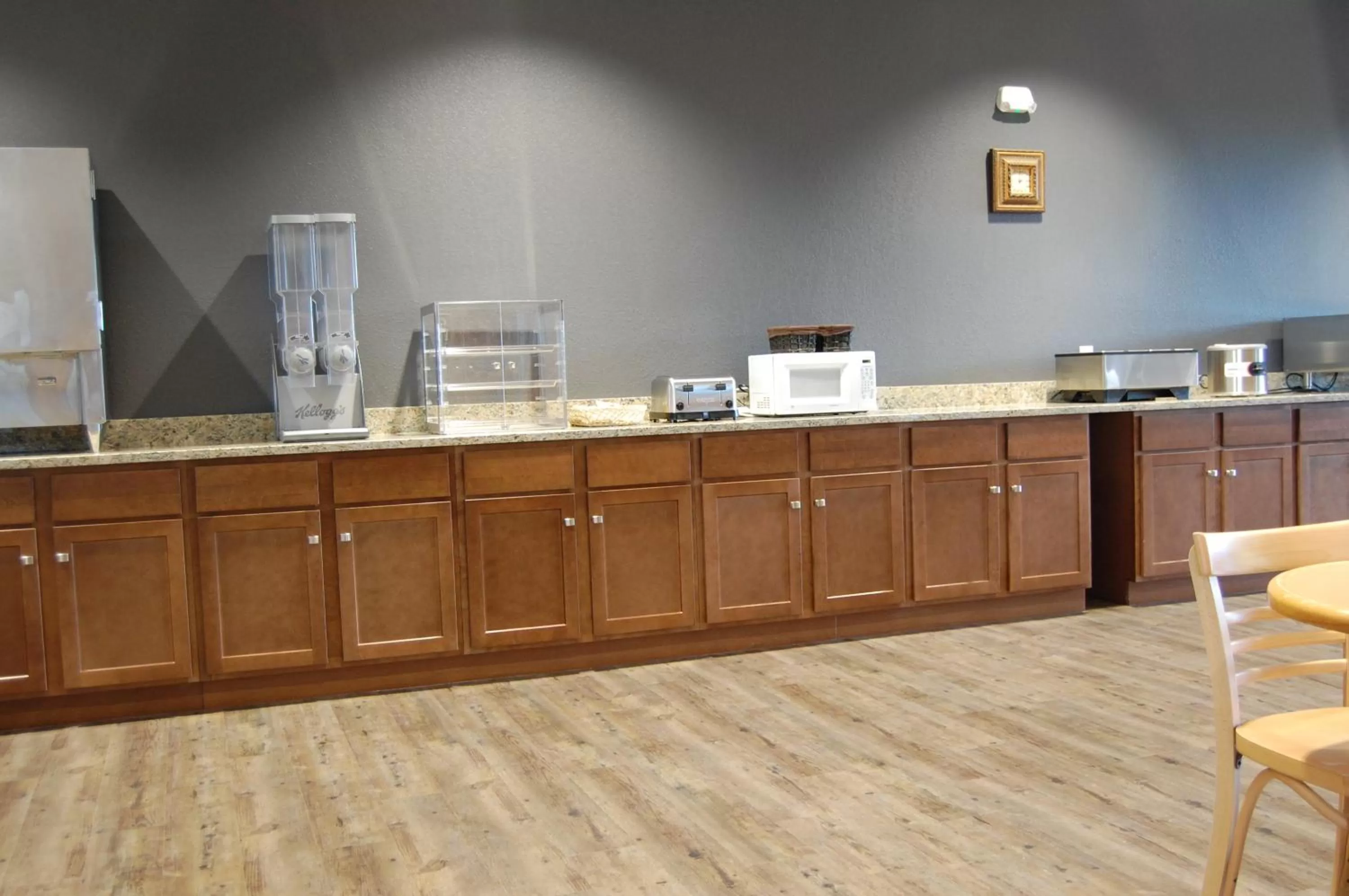 Buffet breakfast in Vacation Lodge